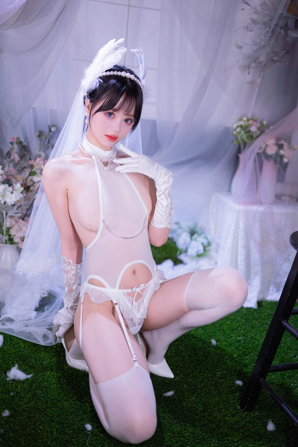 Cosplay 星黛鹿鹿 – 白丝花嫁