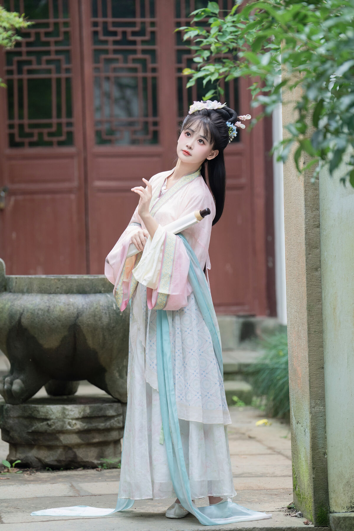 YiTuYu艺图语 Vol.10585 Jiao Yi Zhi Sui Sui 14 YiTuYu艺图语 Vol.10585 Jiao Yi Zhi Sui Sui