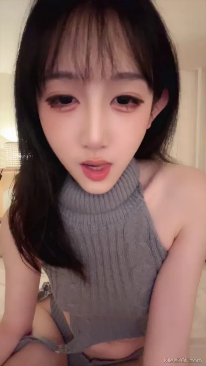 张包包: 最顶级校花 颜值巅峰小美女 13 张包包: 最顶级校花 颜值巅峰小美女