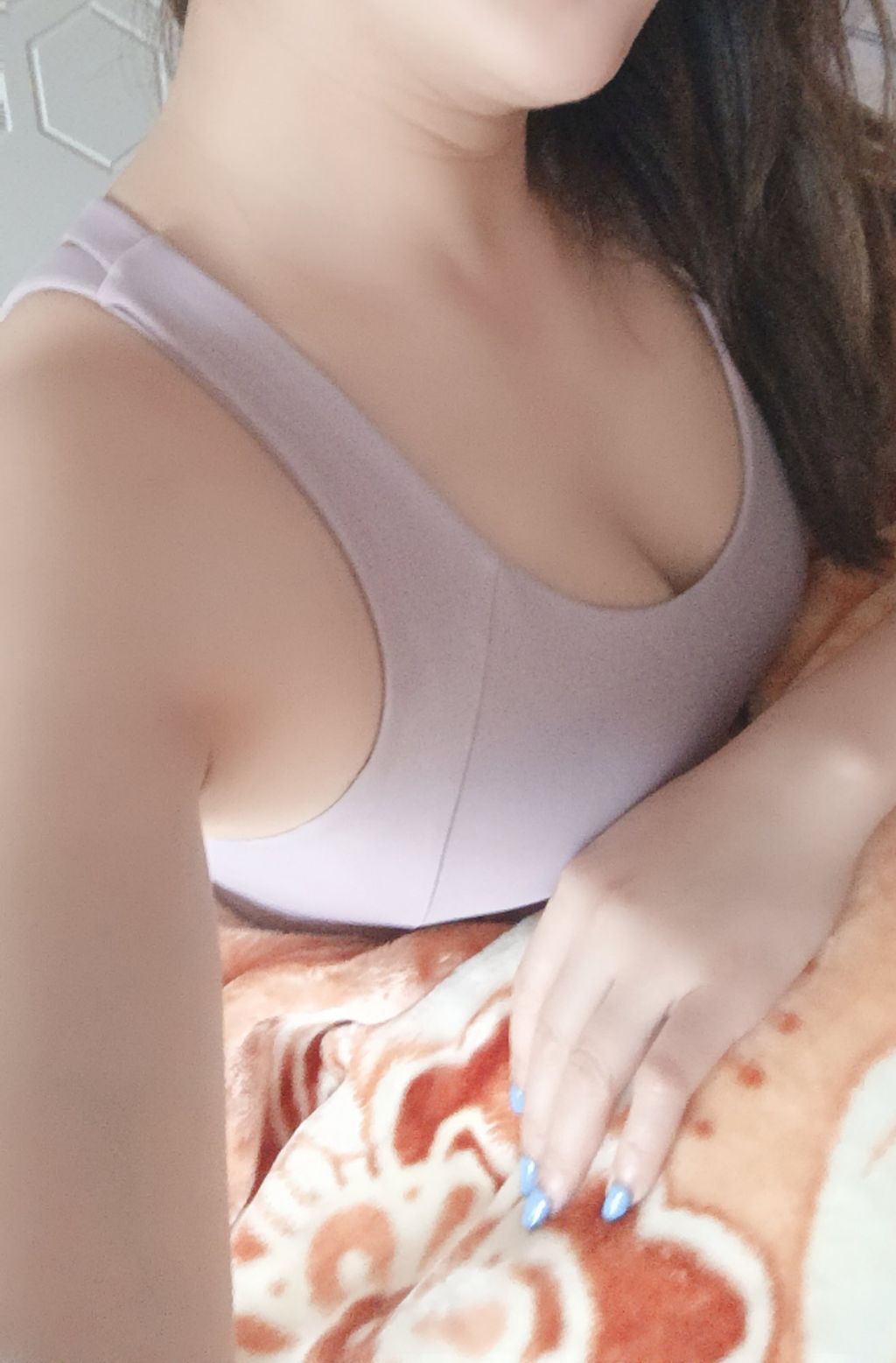狗婷gxmm： 极品蛮腰肥臀反差母私拍完整版视图