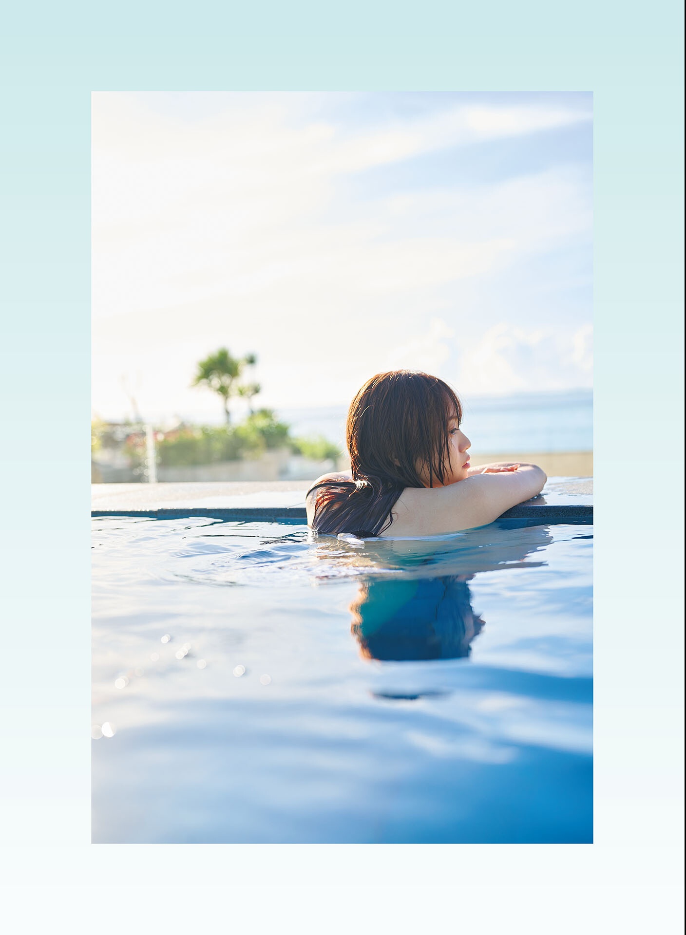 [Photobook] 宮田愛萌 Lilas【DMM限定アザーカット付き版】