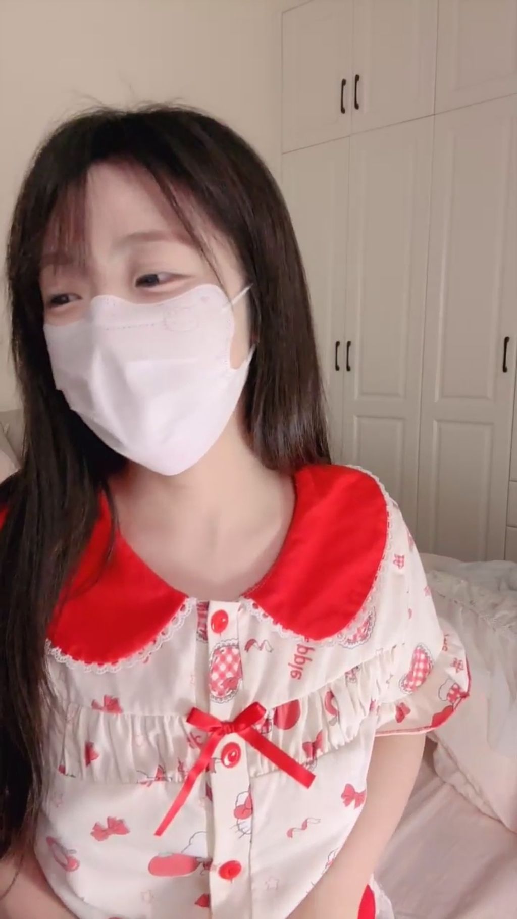 才不是悦悦： 青春美少女范本 无懈可击