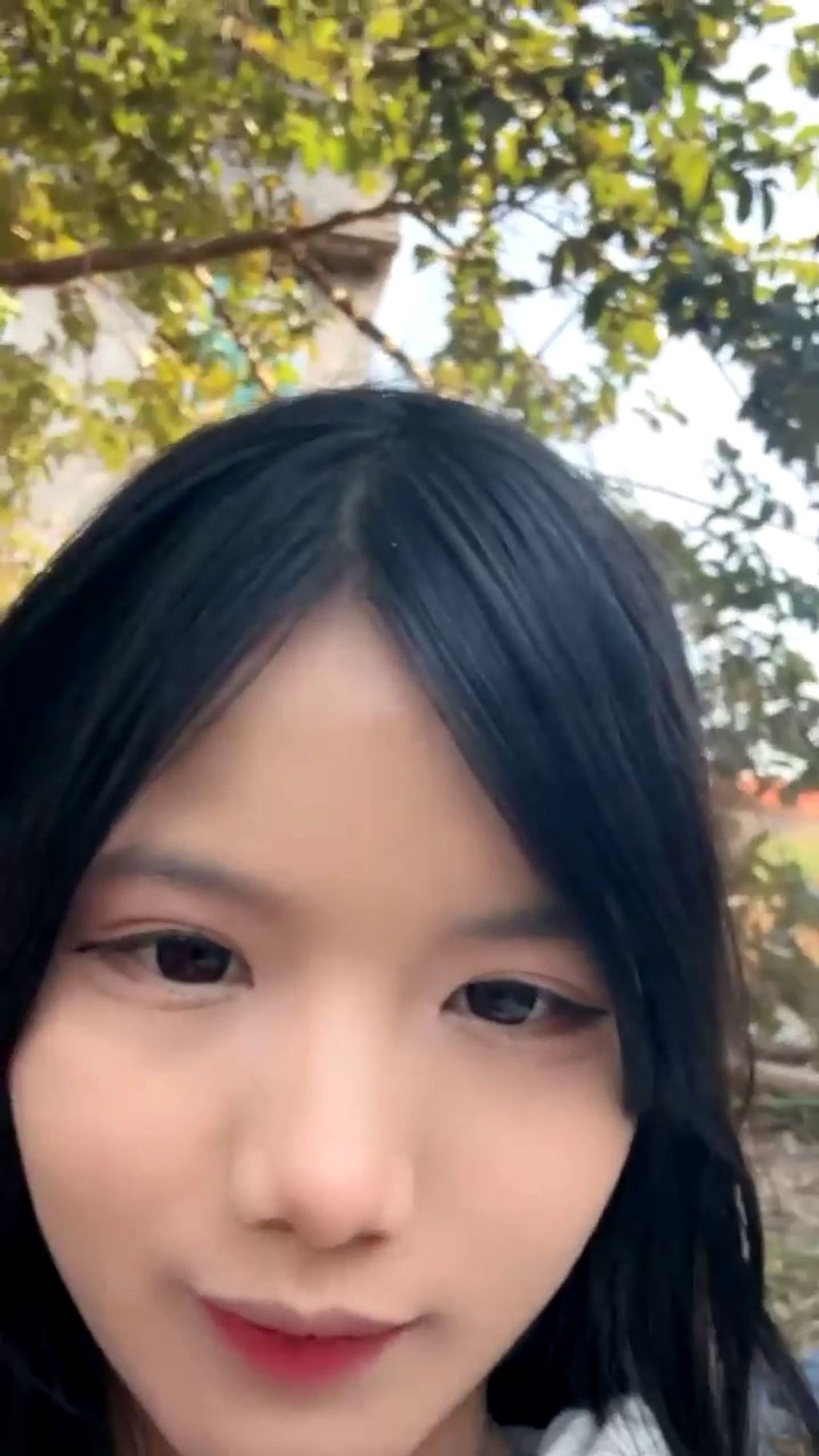 水嫩宝宝: 农村07年美少女 户外跳蛋 勾搭隔壁油腻大叔 26 水嫩宝宝: 农村07年美少女 户外跳蛋 勾搭隔壁油腻大叔