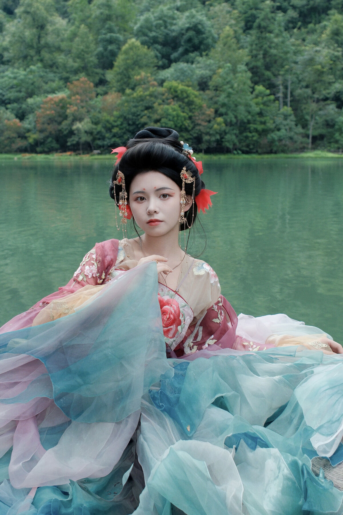 YiTuYu艺图语 Vol.10541 Yi Xin