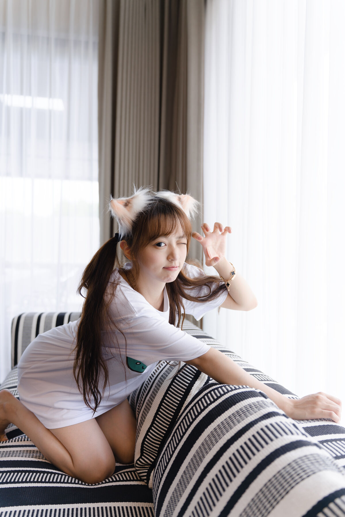 YiTuYu艺图语 Vol.10270 Xiao Yi
