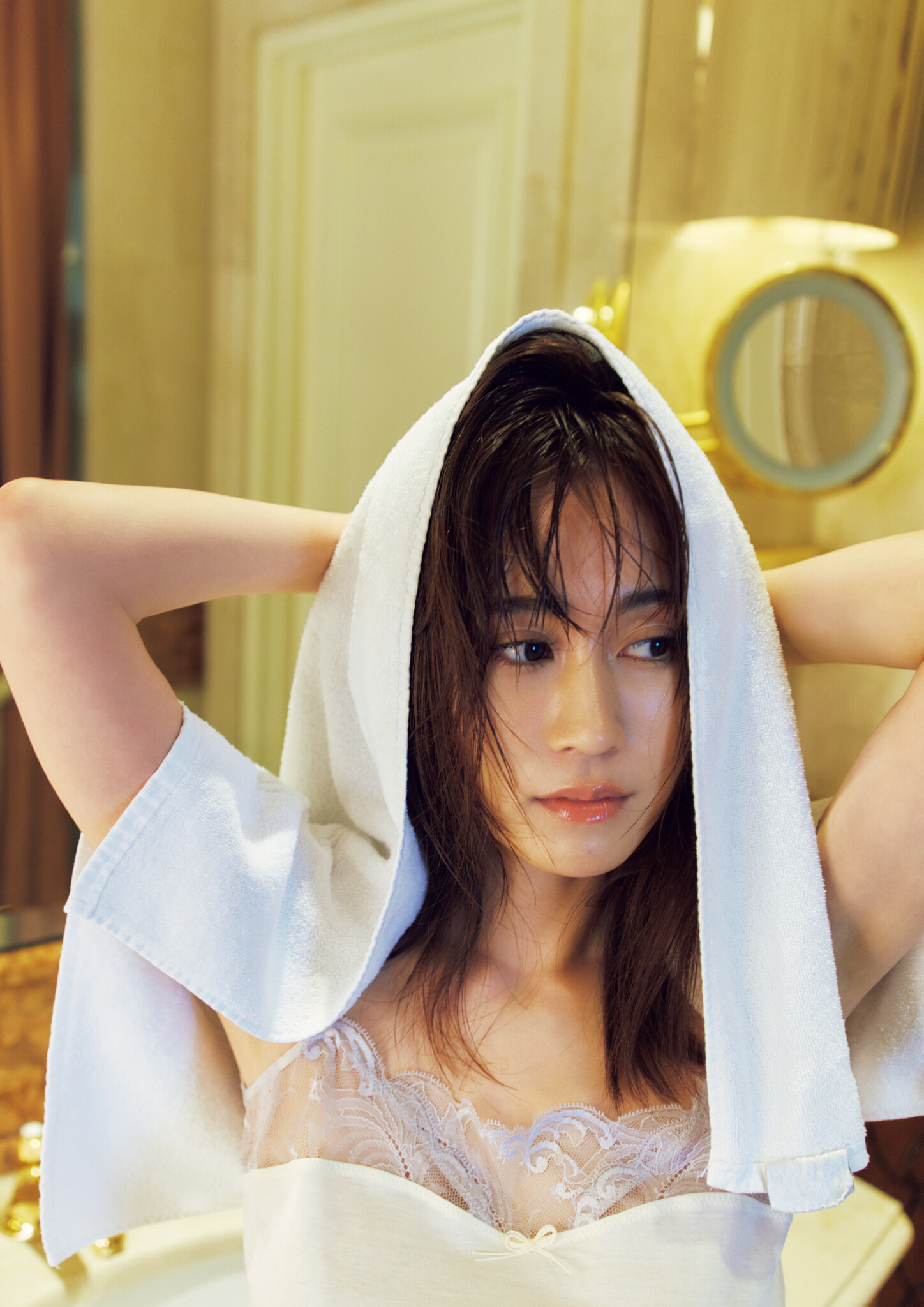[Photobook] Maeda Atsuko (ex-AKB48) 6th Photobook 前田敦子写真集 - Beste