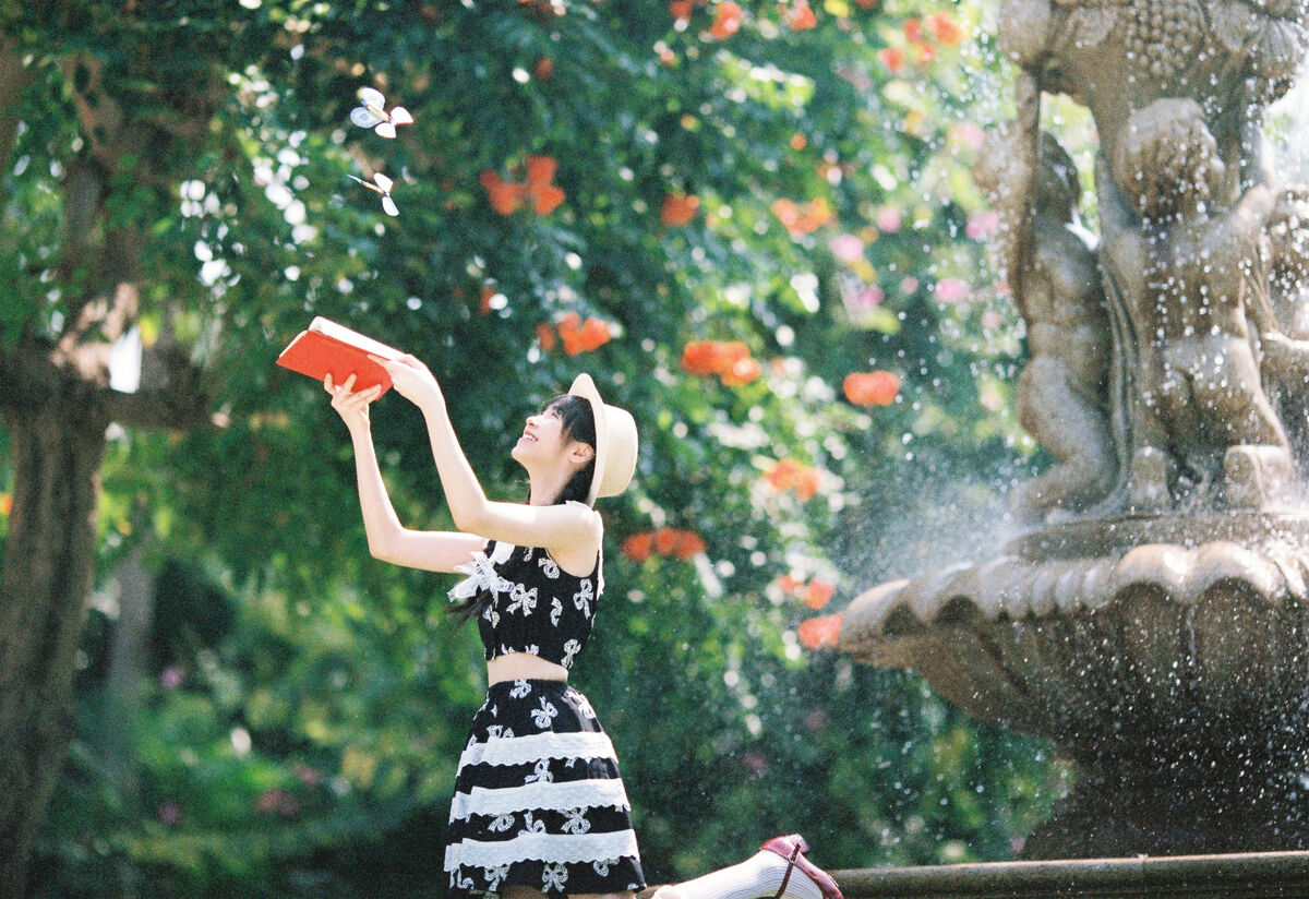 YiTuYu艺图语 Vol.10363 Kua Lie Su Su