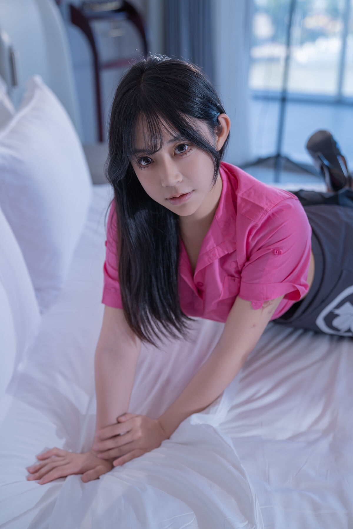 YiTuYu艺图语 Vol.10518 Yi Yuan Tong Xue Jodie