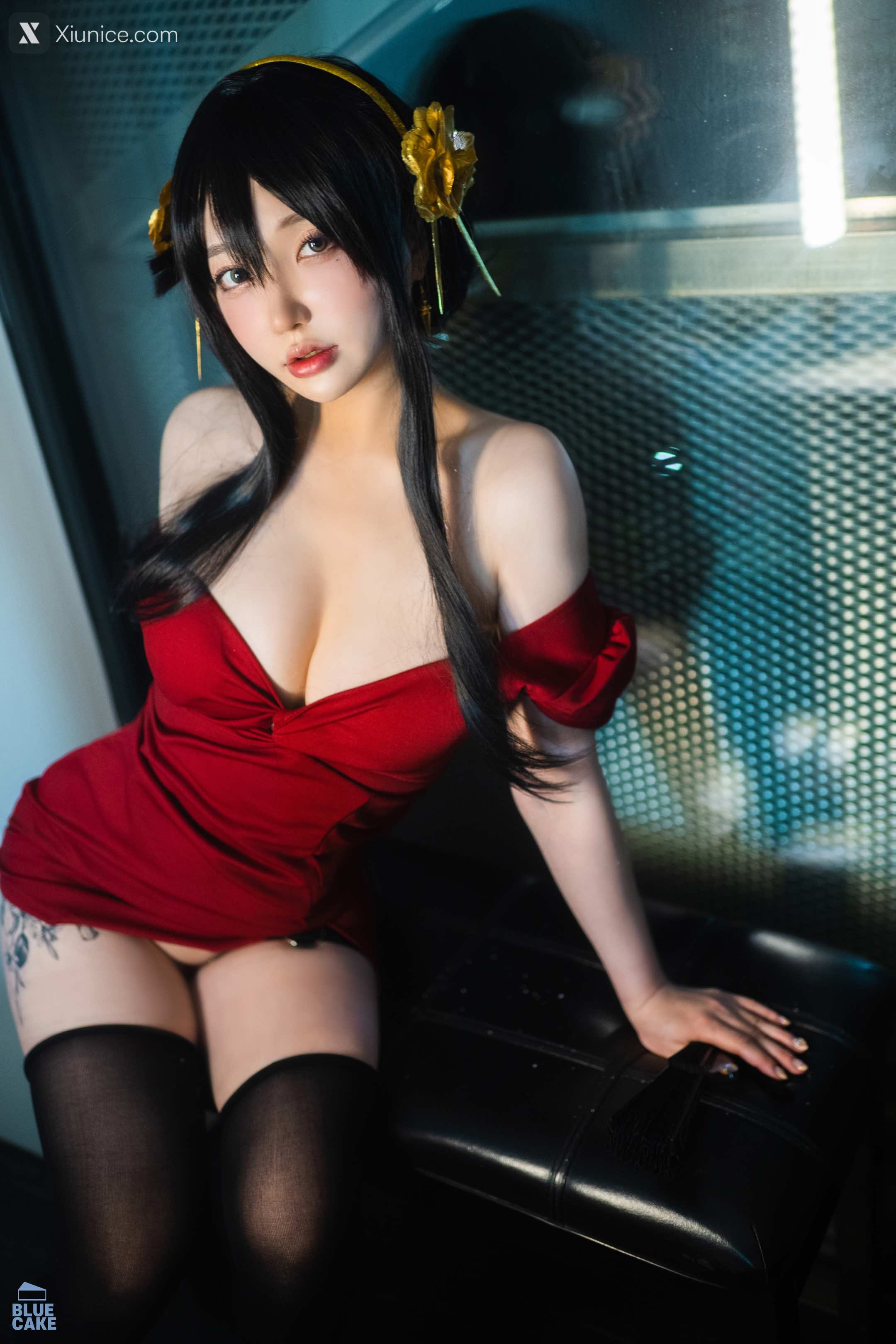 BLUECAKE Son Ye-Eun (손예은) – Black Rose RED+ 4K