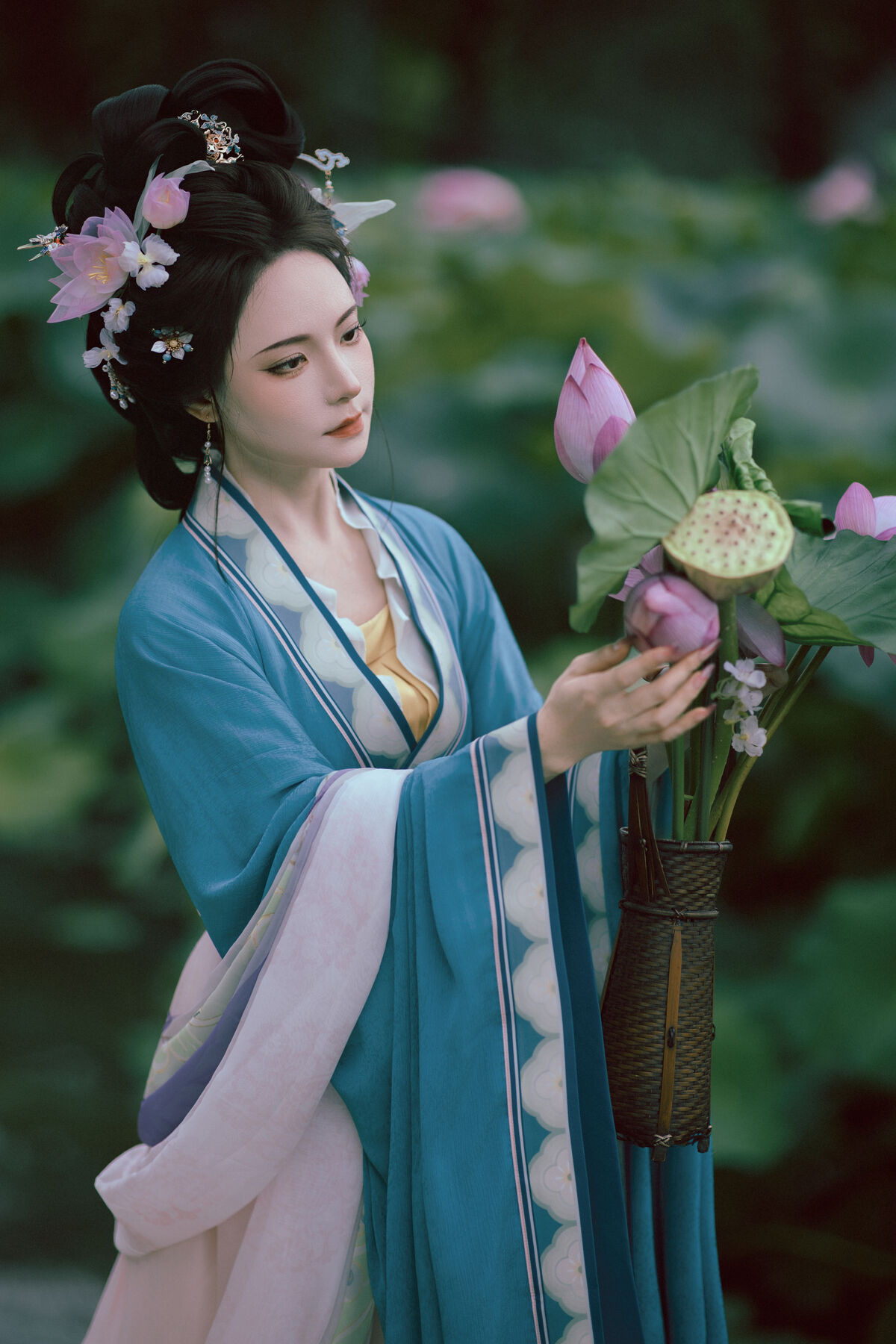 YiTuYu艺图语 Vol.10246 Ai Mo Li