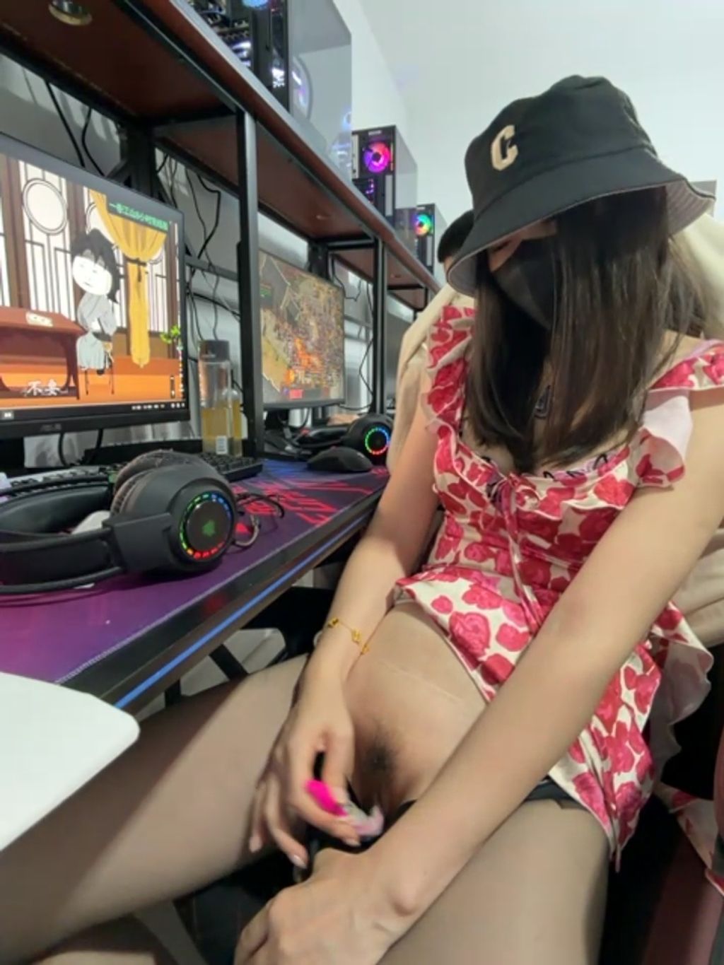 Lucky-cat88: 露出小美女 挑战公共场合露出 高尔夫球场 网吧 出租车 #01 24 Lucky-cat88: 露出小美女 挑战公共场合露出 高尔夫球场 网吧 出租车 #01