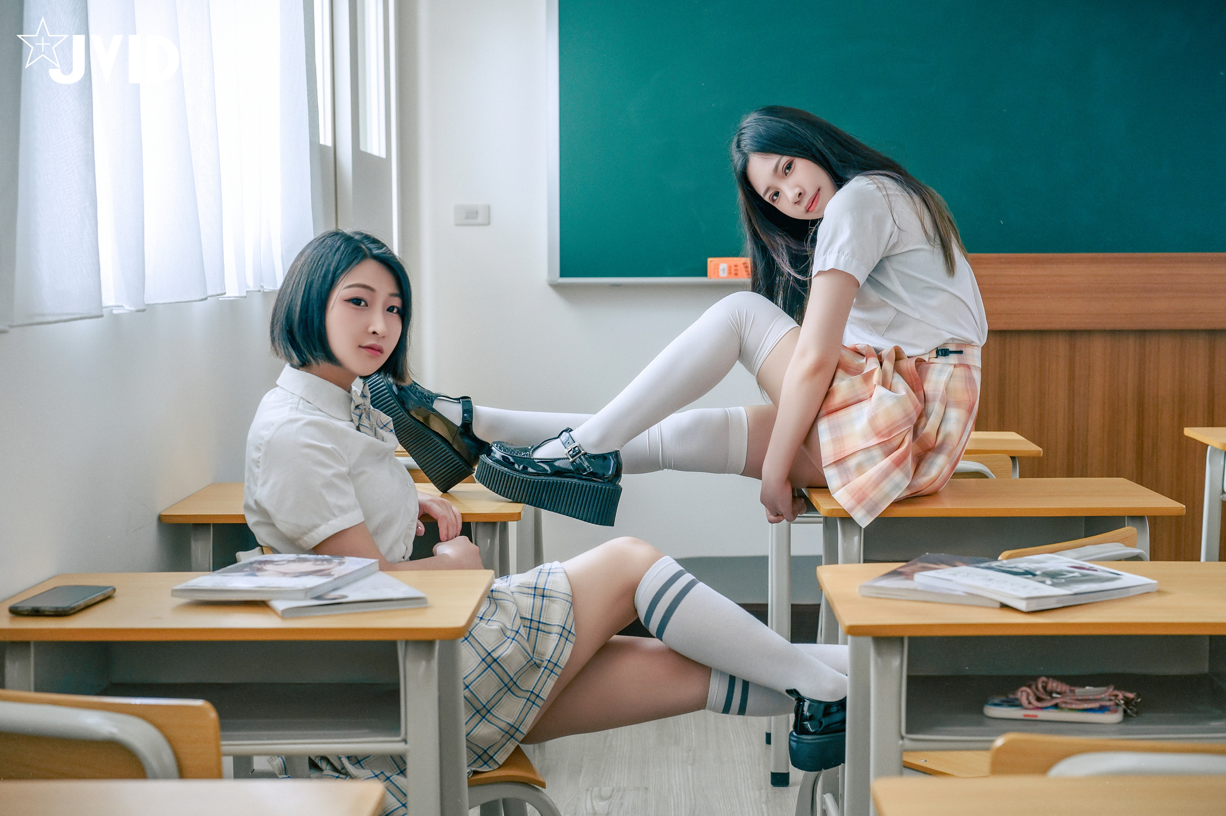 [JVID] 茶理 & Cersei – 淫亂學校 禁忌之戀