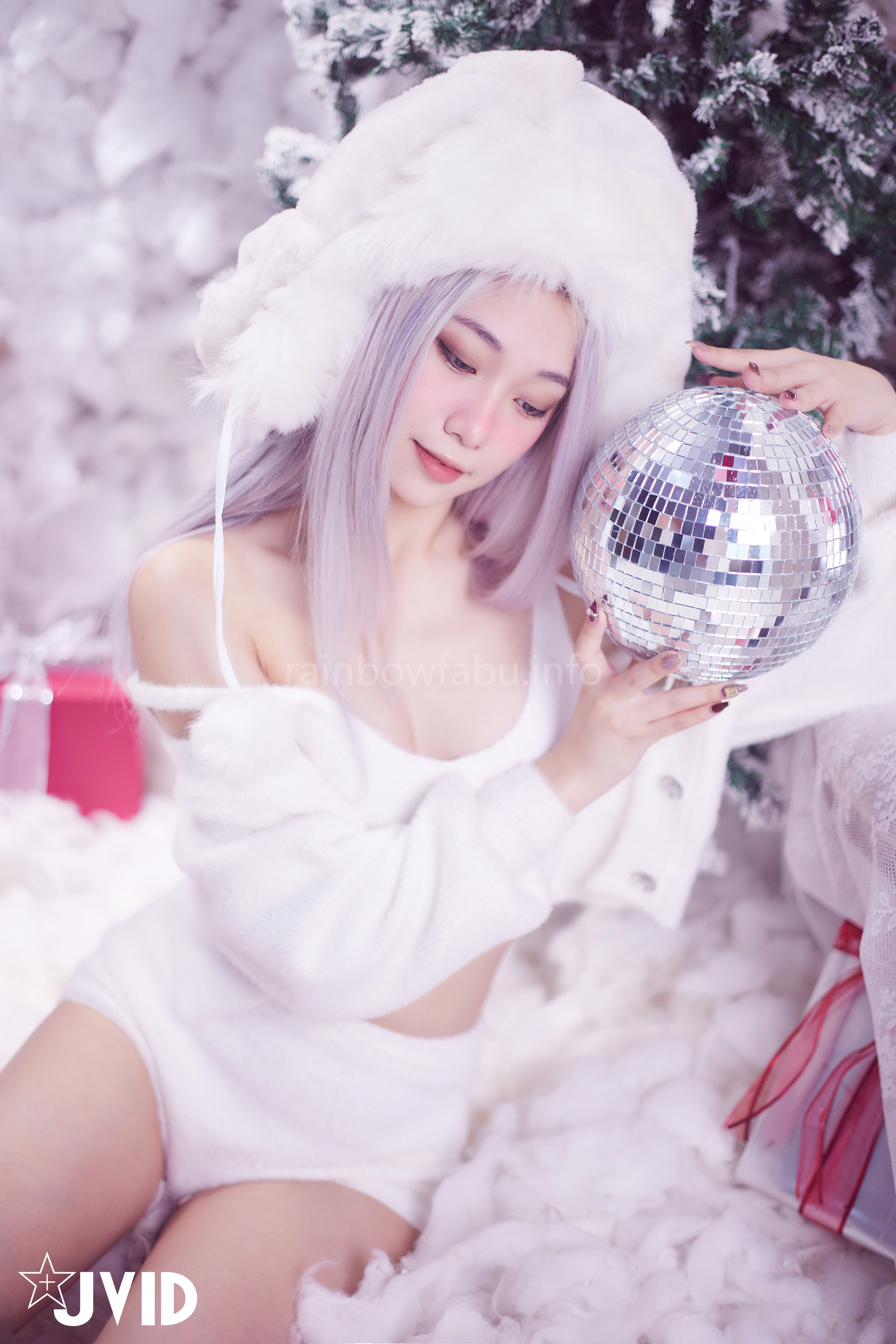 [JVID] Verna – 性感的愛死寂寞人雪女Verna陪你度過聖誕寒冬