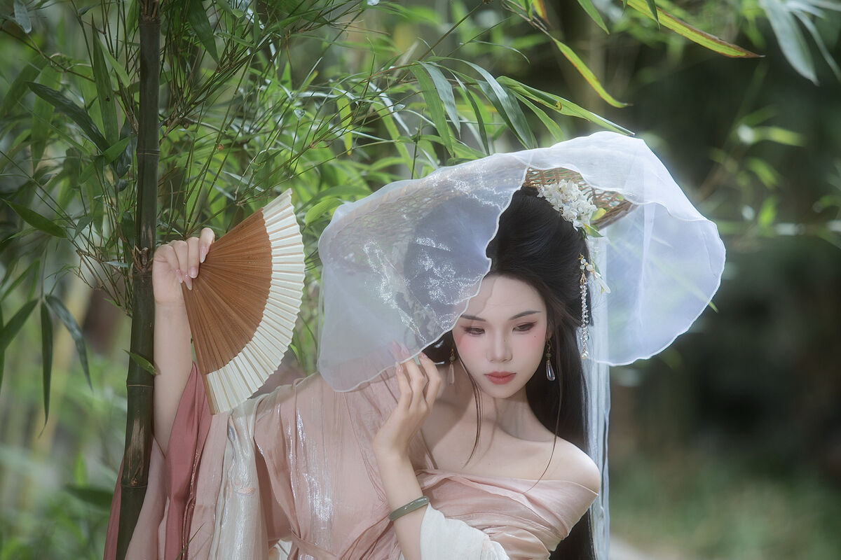 YiTuYu艺图语 Vol.10497 Yi Ming