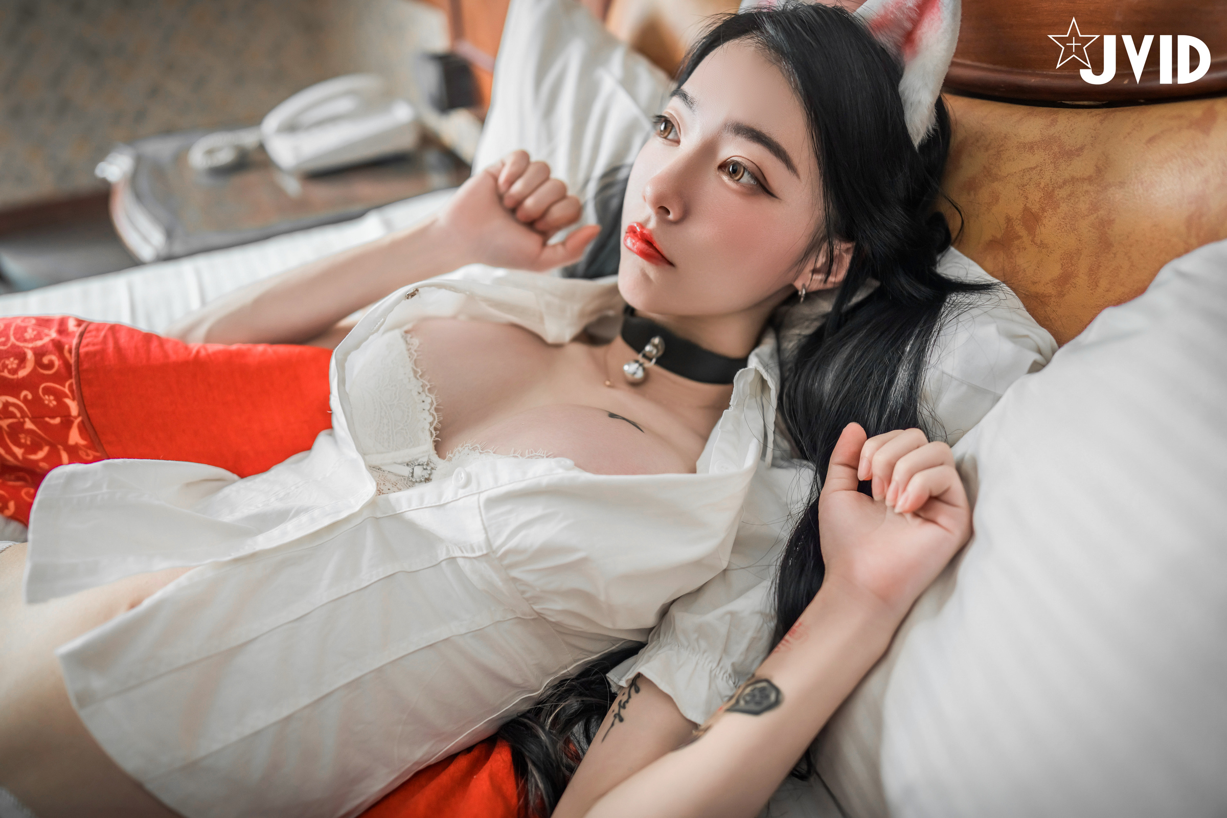 [JVID] 飄飄哥 – 貓咪收養手冊😺巨乳人形貓 女神飄飄🔞