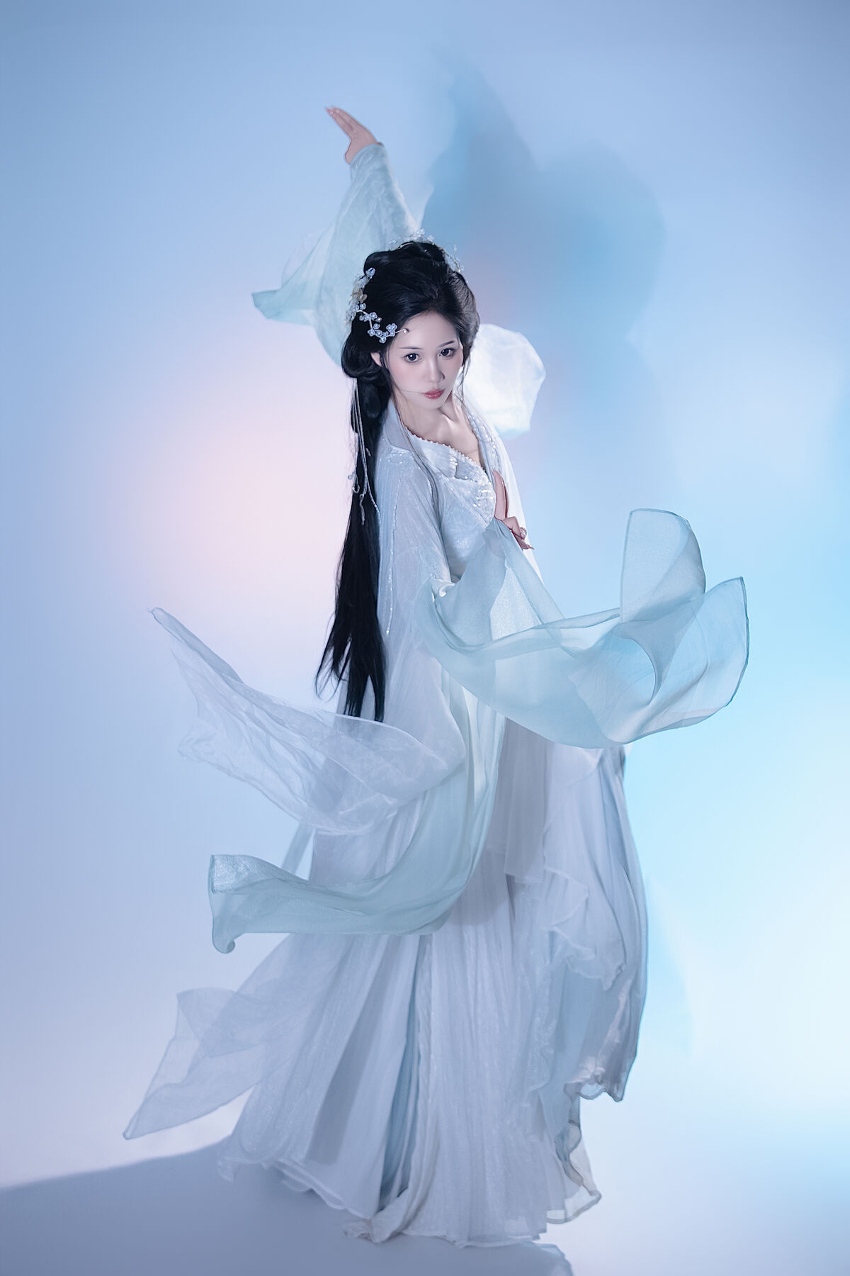 YiTuYu艺图语 Vol.10498 Yi Ming