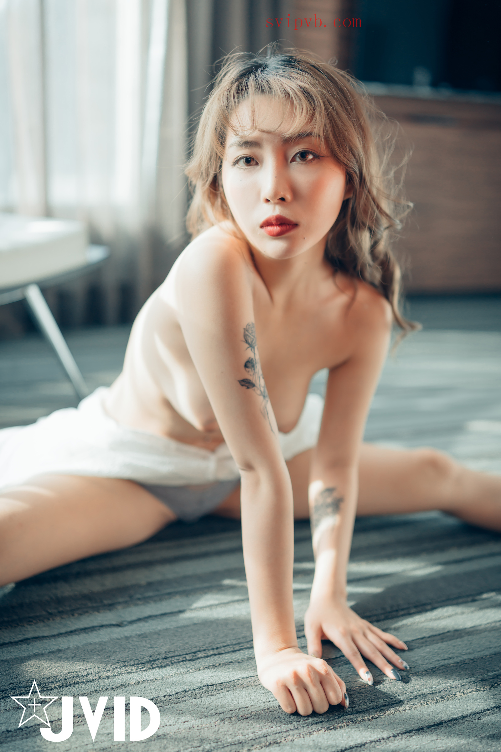 [JVID] Stacy – 超美巨乳小隻馬 全裸無碼 尺度 爆量 並附贈全裸無碼誘惑影片！