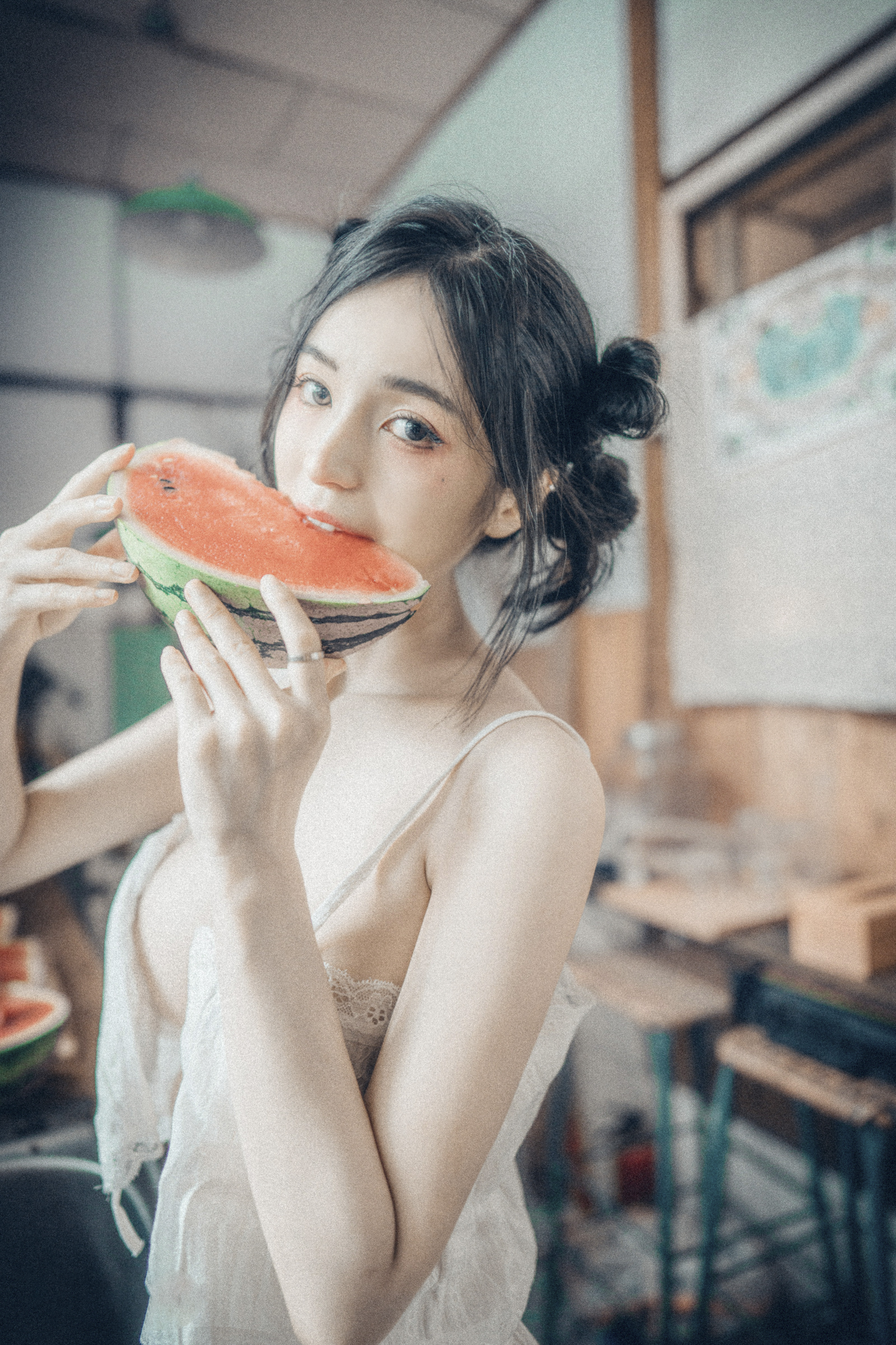 [JVID] 辰辰 – 生日最大尺度呈现-实体写真电子版