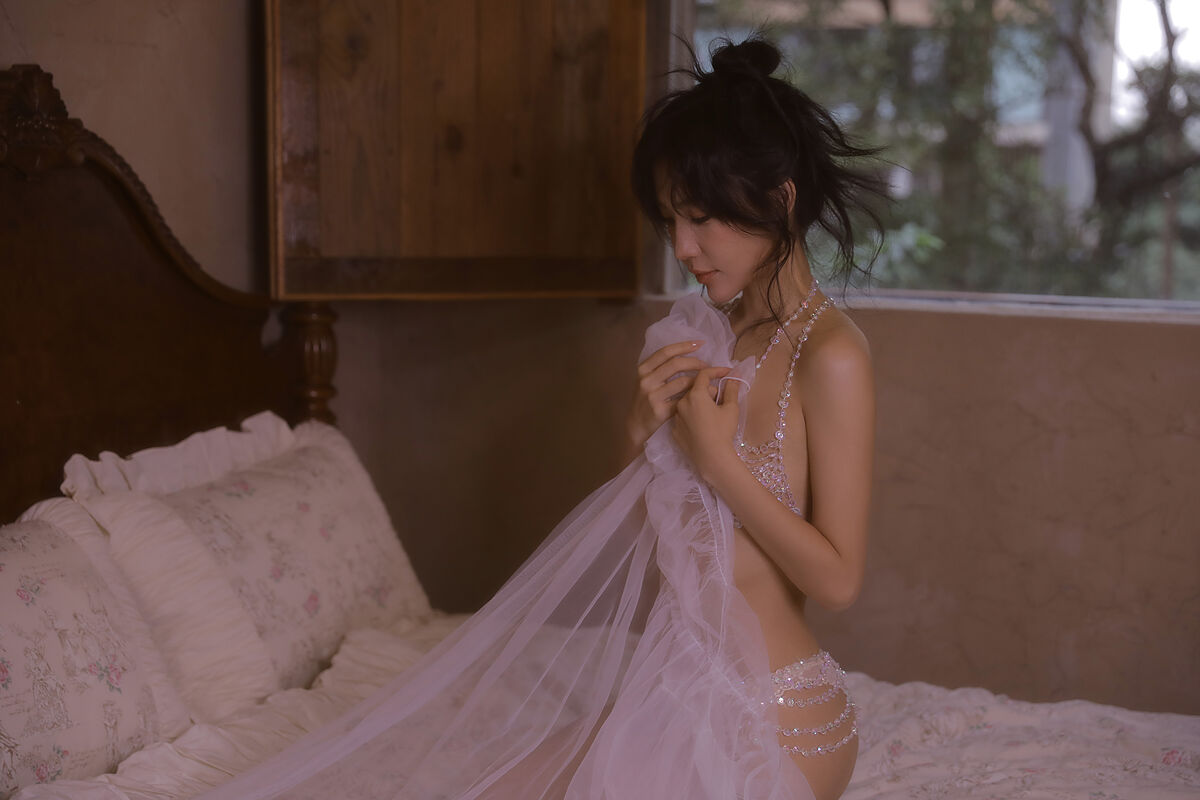 YiTuYu艺图语 Vol.10284 Ye Sheng Mo Te Yuan Zi