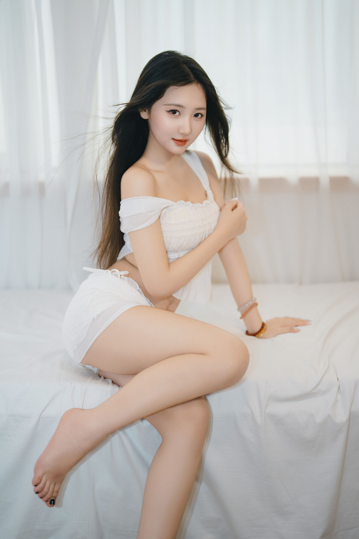 YiTuYu艺图语 Vol.10516 oyee