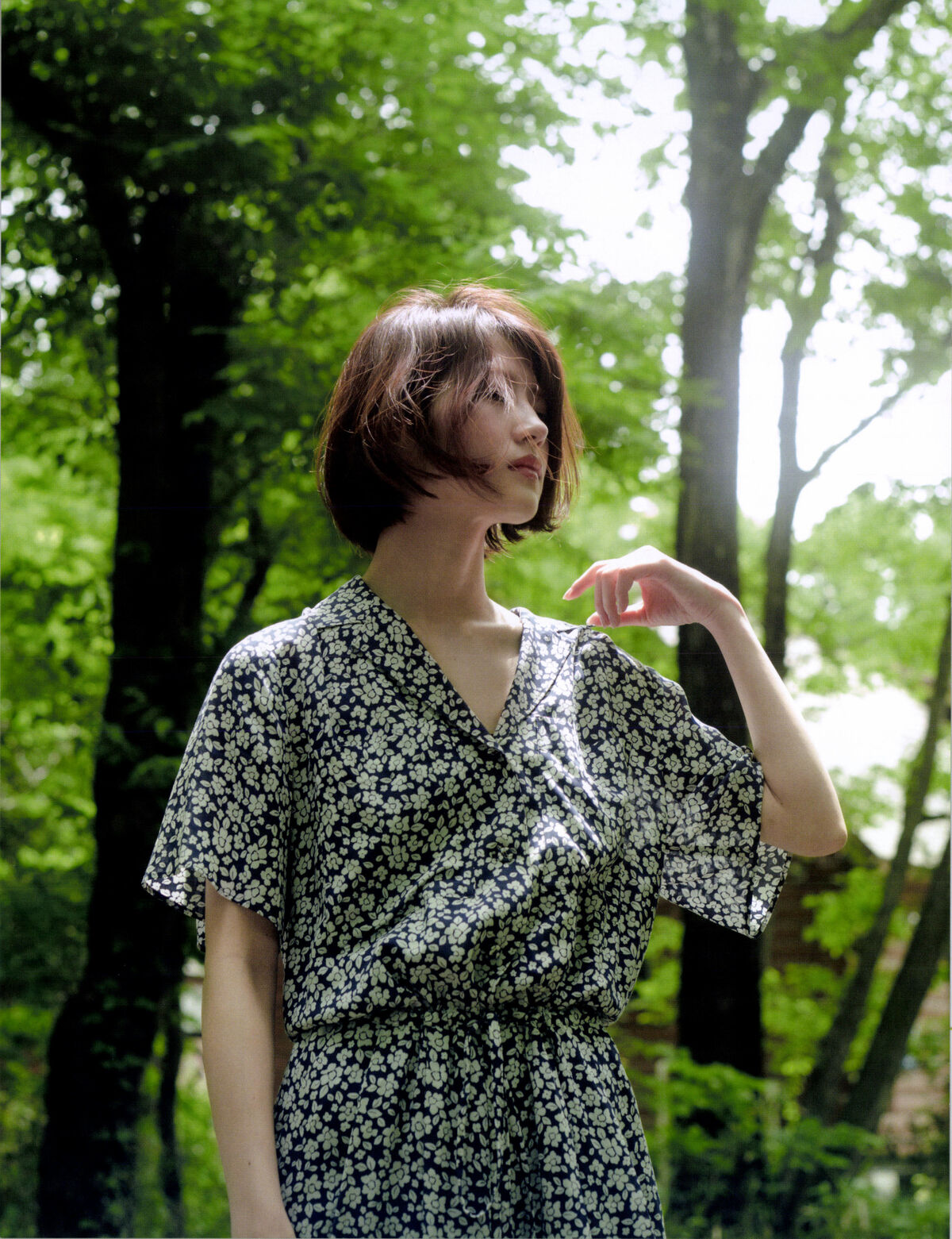 Yumi Wakatsuki 若月佑美 - 写真集 アンド チョコレート