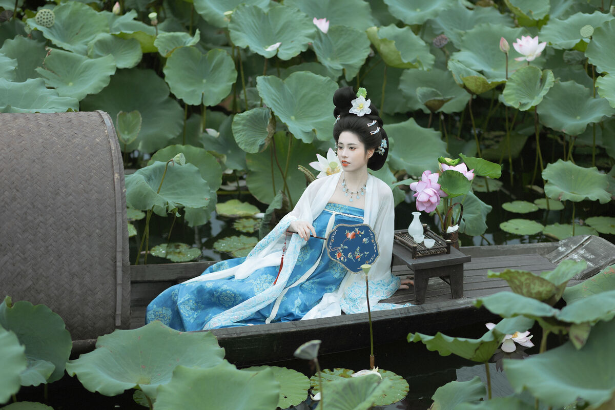 YiTuYu艺图语 Vol.10268 Mao Jiang