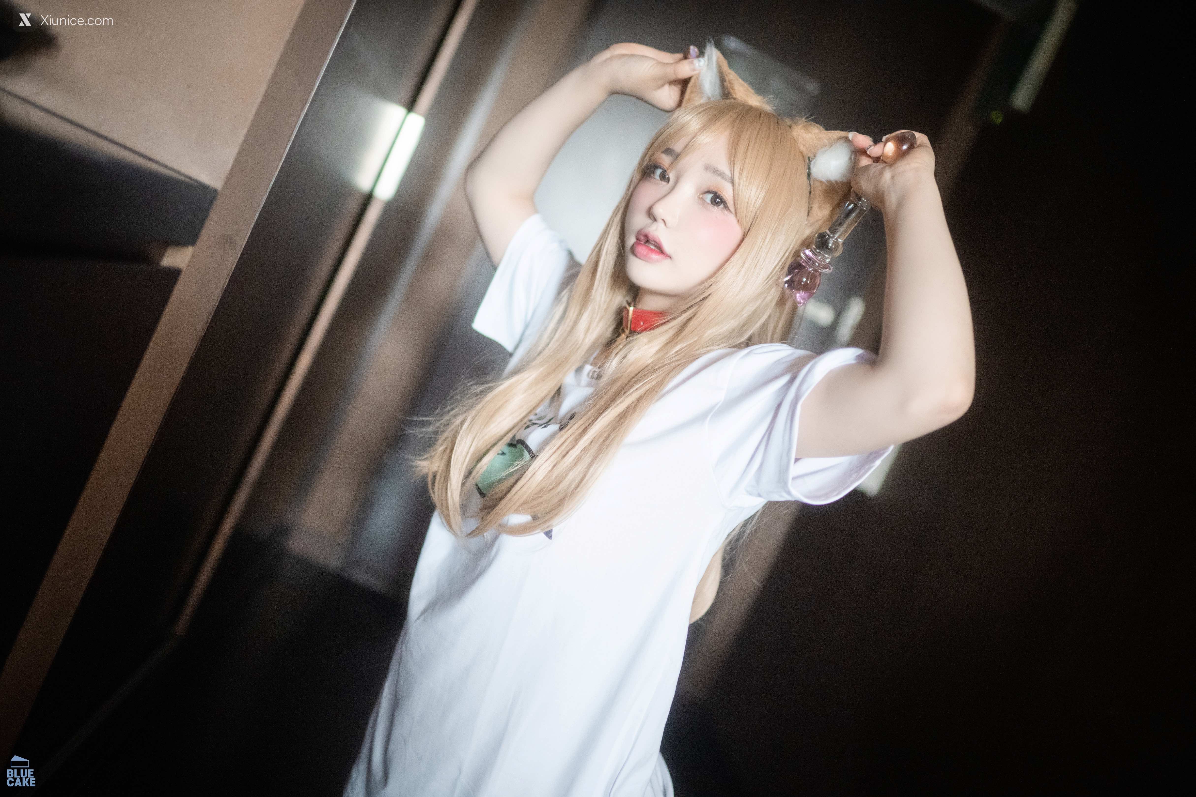 BLUECAKE Son Ye-Eun (손예은) – Puss Puss (+RED Ver + COSPLAY) 4K