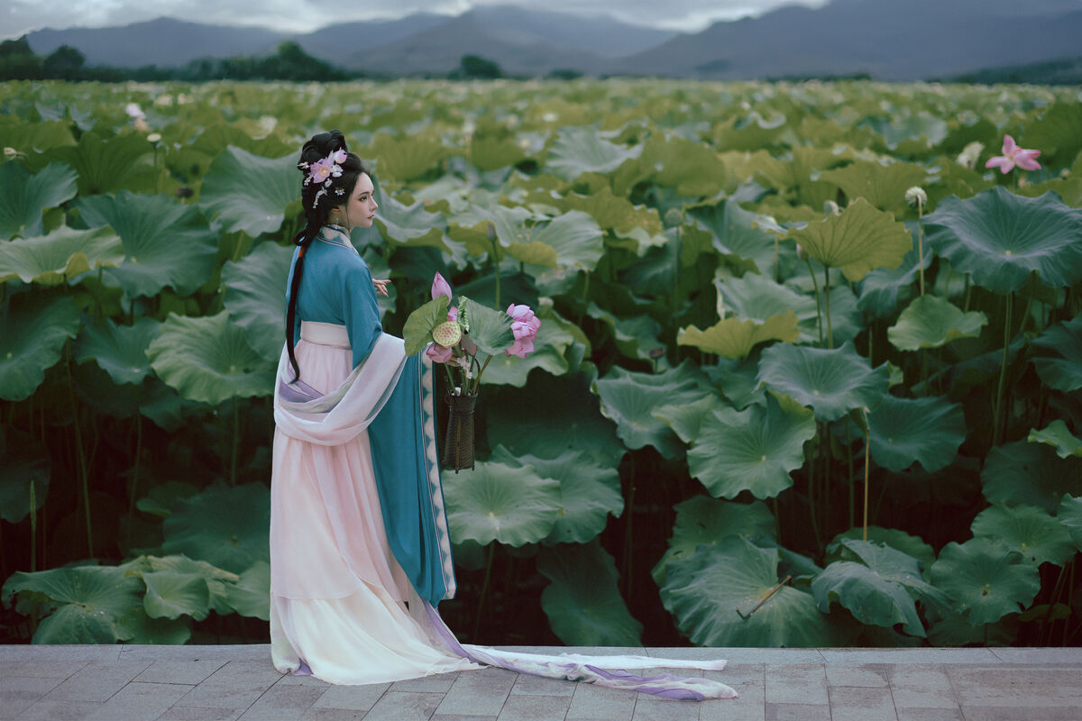 YiTuYu艺图语 Vol.10246 Ai Mo Li