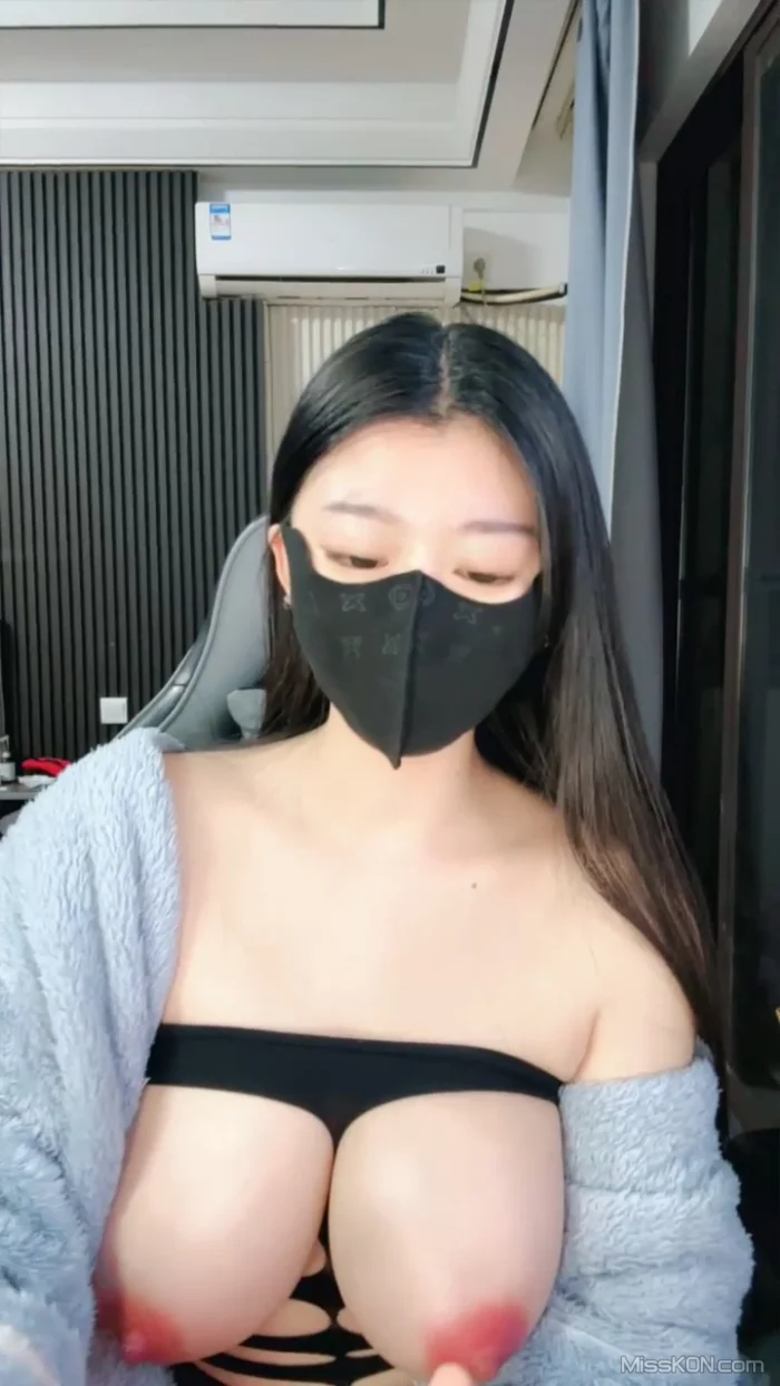 大萌妹F： 瞳孔海啸 稀有G乳 罕见波霸学妹摇舞奶子狂甩