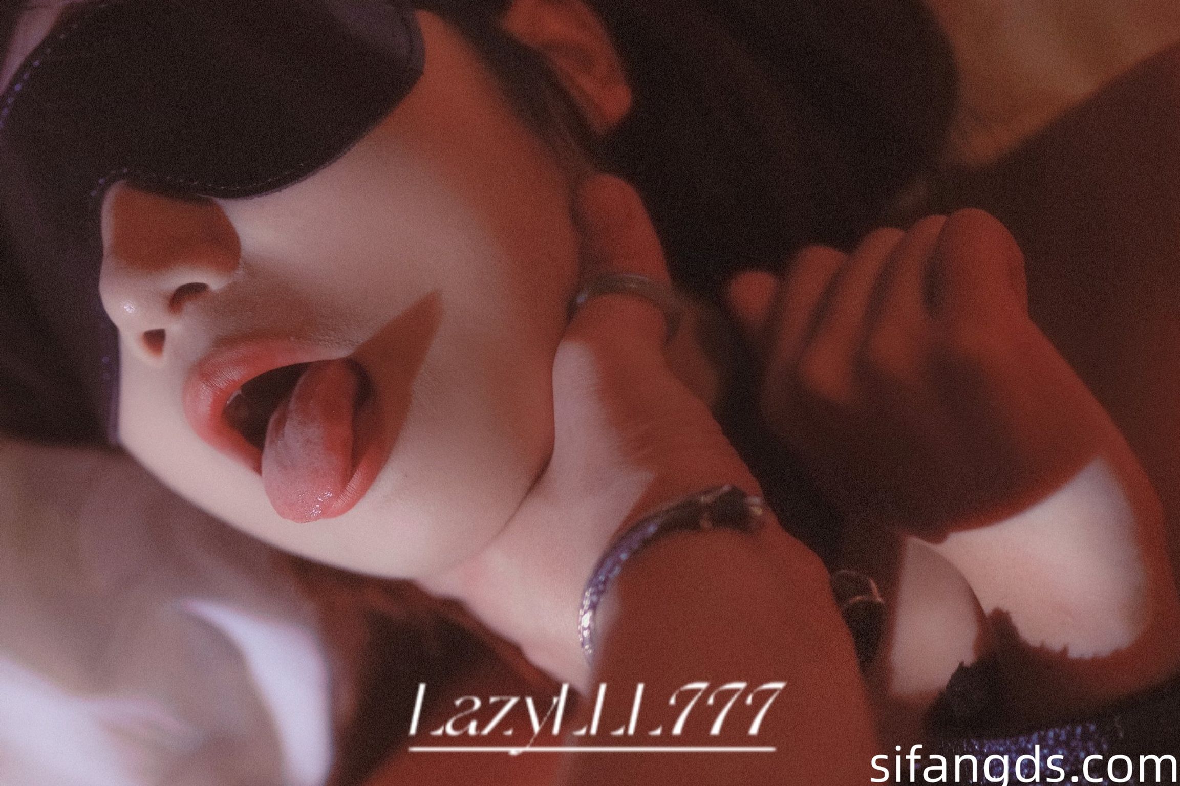 [OtherXXX] LazyLLL777(阿七)： 网红摄影师 全尺度唯美私拍
