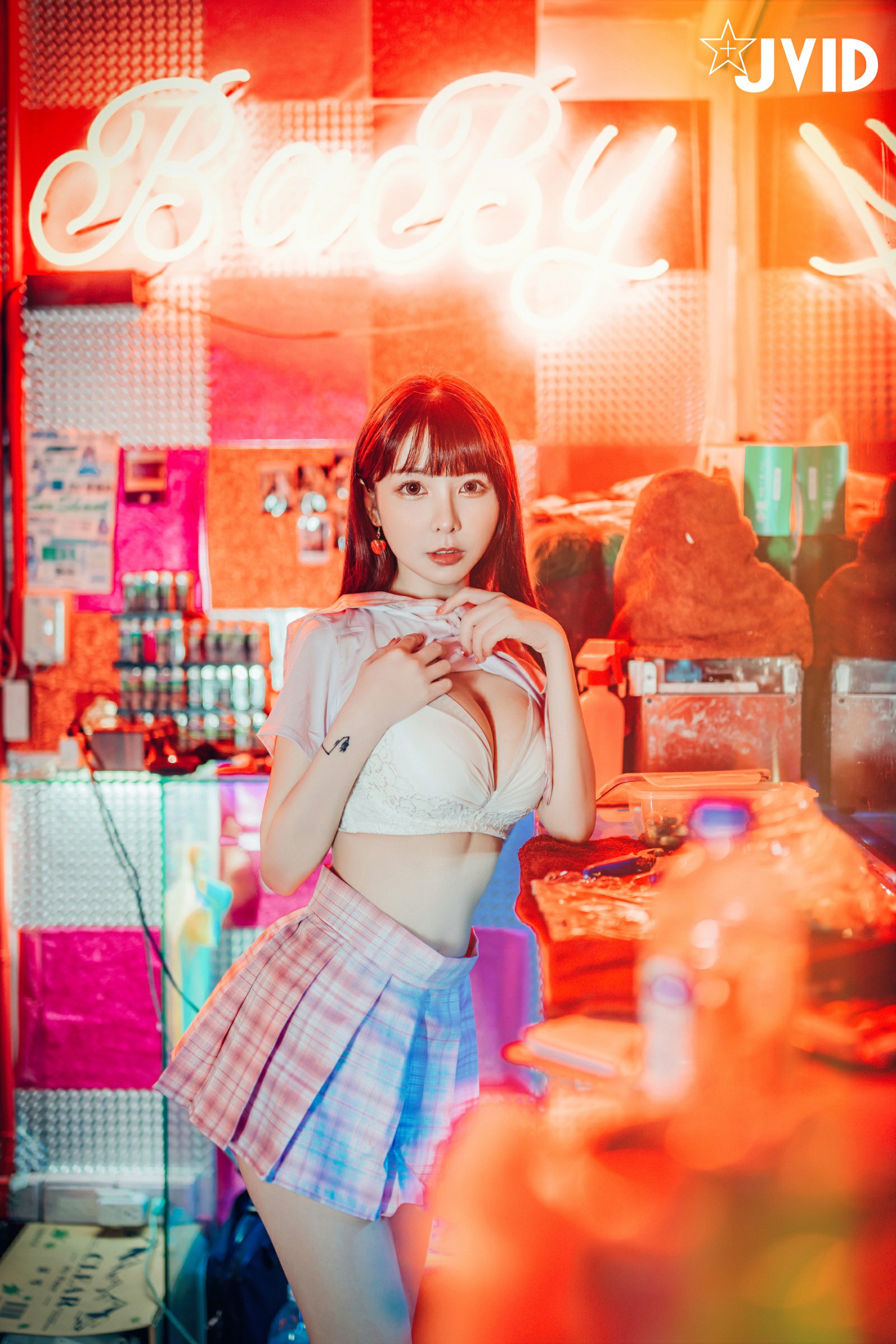[JVID] 辰辰 & 胎尼 – 檳榔西施情色妄想