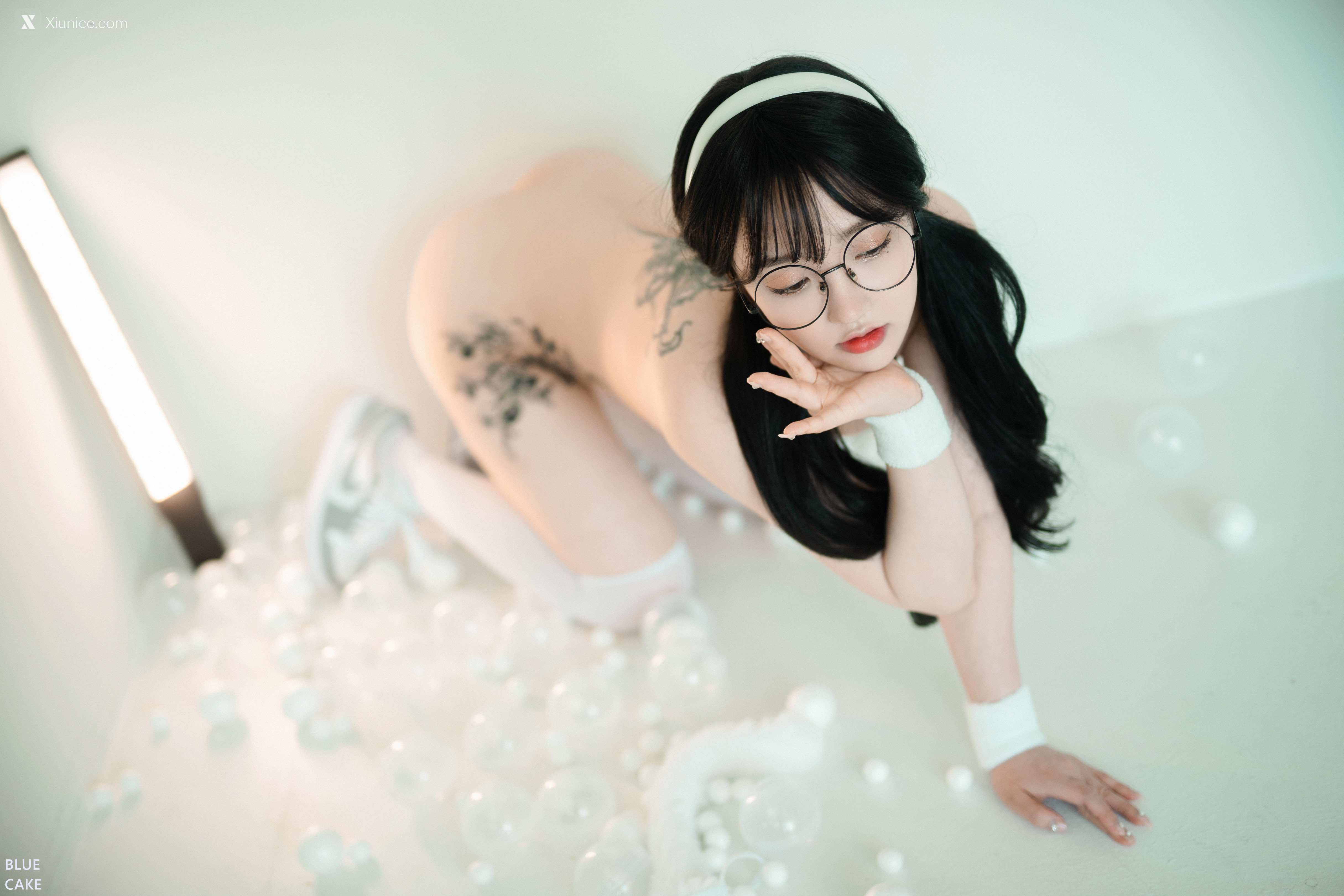 BLUECAKE Son Ye-Eun (손예은) – Pocky ♥ Yenny 4K