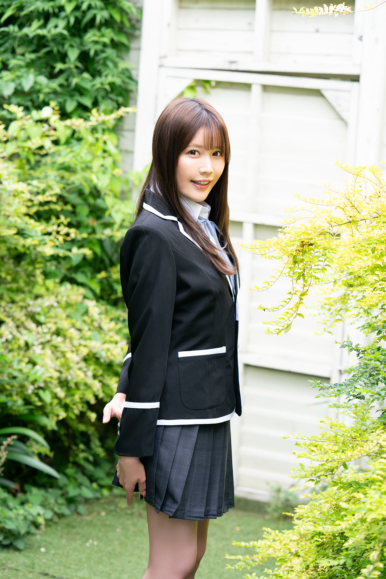 [Photobook] アサ芸Secret！デジタル写真集 小日向ゆかVol.1 圧倒的カノジョ 姉ブレザースペシャル