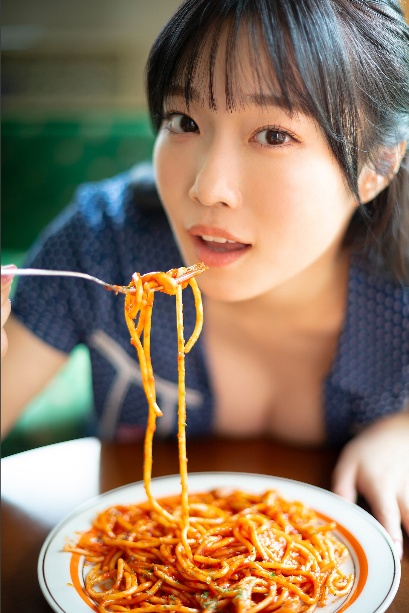 [Photobook] 2025.09.10 岸みゆ レトロとろとろDIARY PARADEデジタルフォトブック