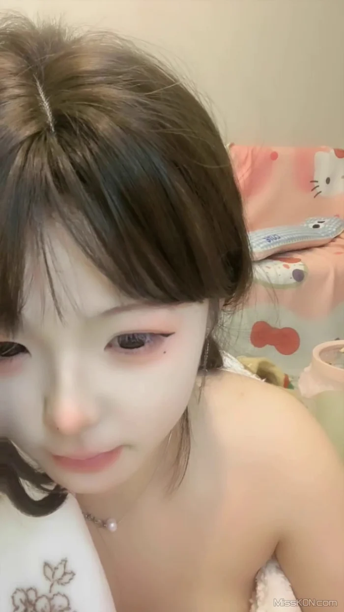 呆呆大王： 清纯可爱妹妹 2026年01月28号-02月10号录制 肤白如雪香甜白嫩奶油肌肤 纯欲系女神