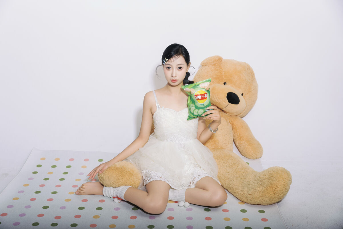 YiTuYu艺图语 Vol.10349 Xiao U