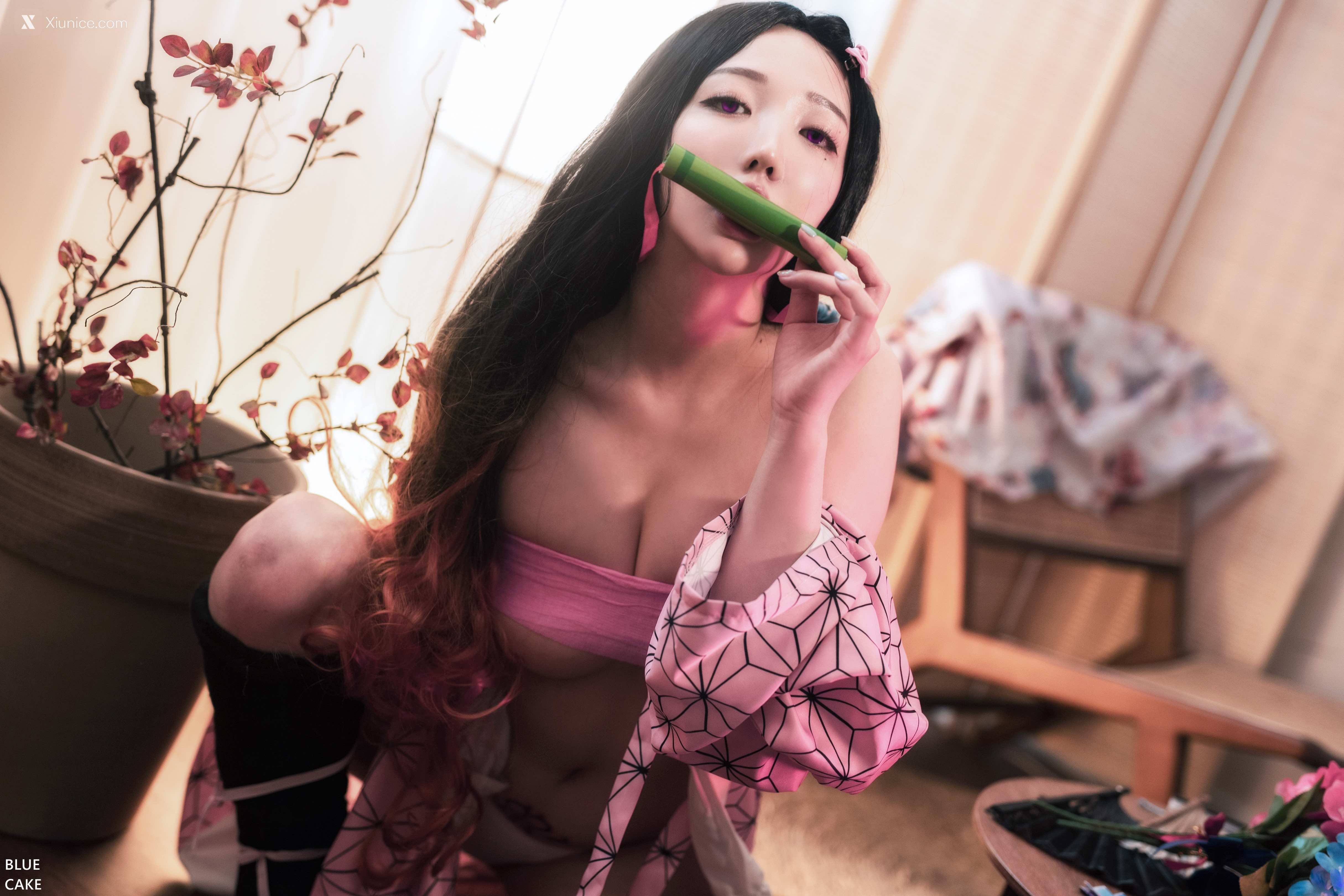 BLUECAKE Son Ye-Eun (손예은) – Pink Oni 4K