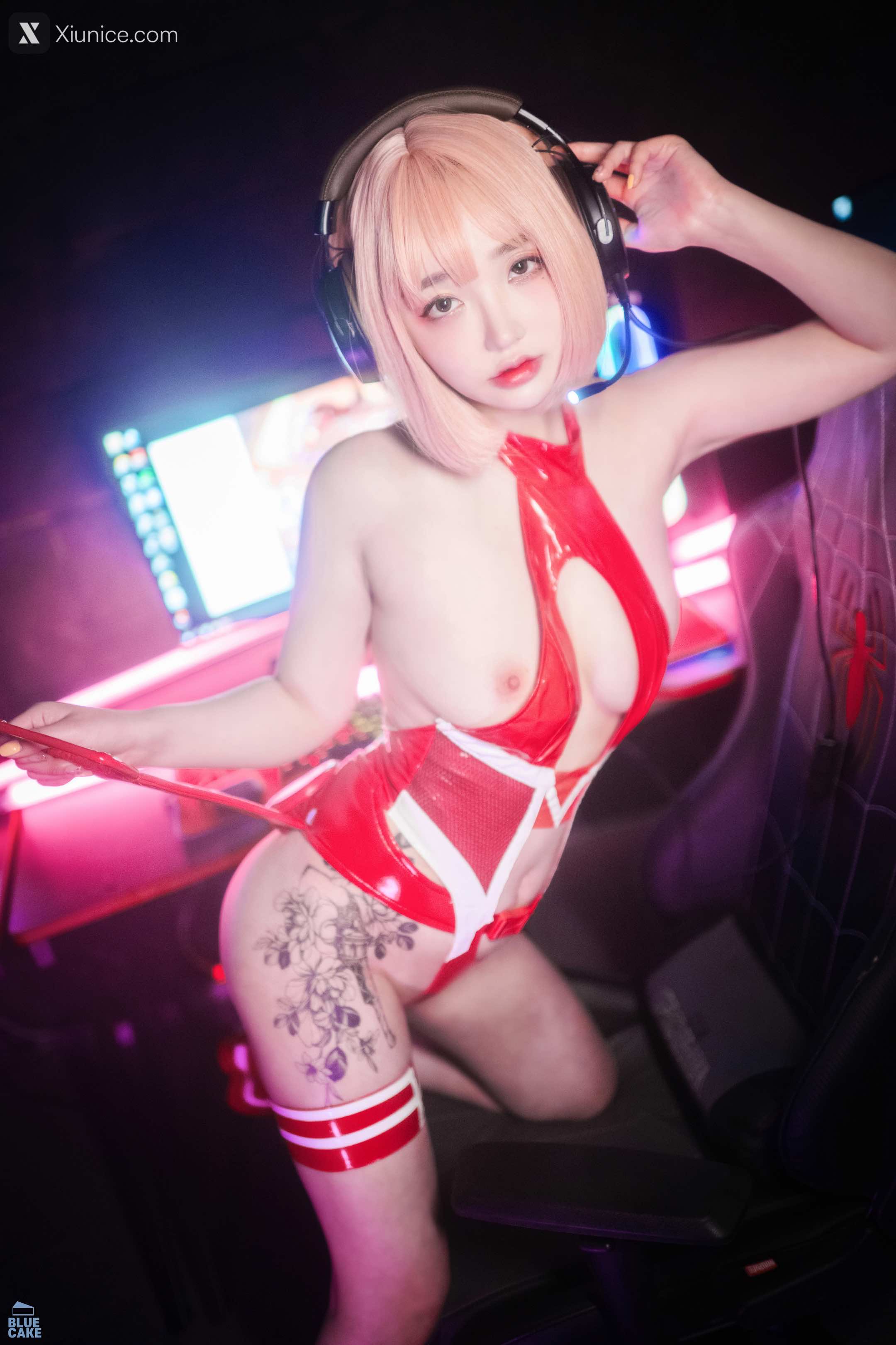 BLUECAKE Son Ye-Eun (손예은) – Code 002 Mini 4K