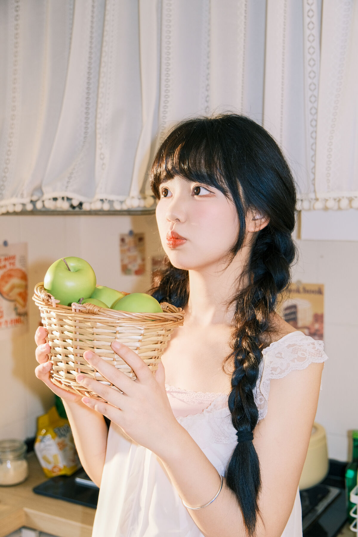 YiTuYu艺图语 Vol.10240 Xiao Li Hua Er