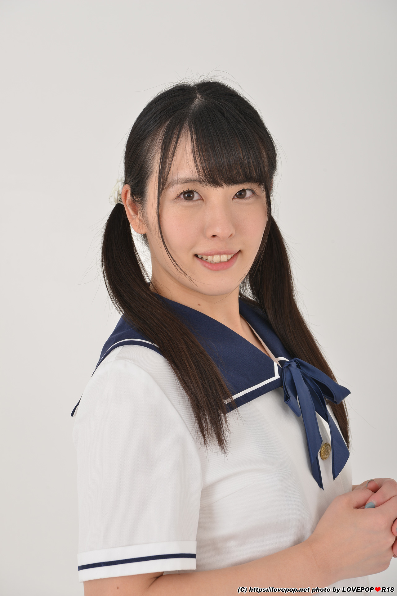 [Lovepop] Akari Aizawa 愛沢あかり - No.L-0697 Photoset #003 School Uniform (Sailor)