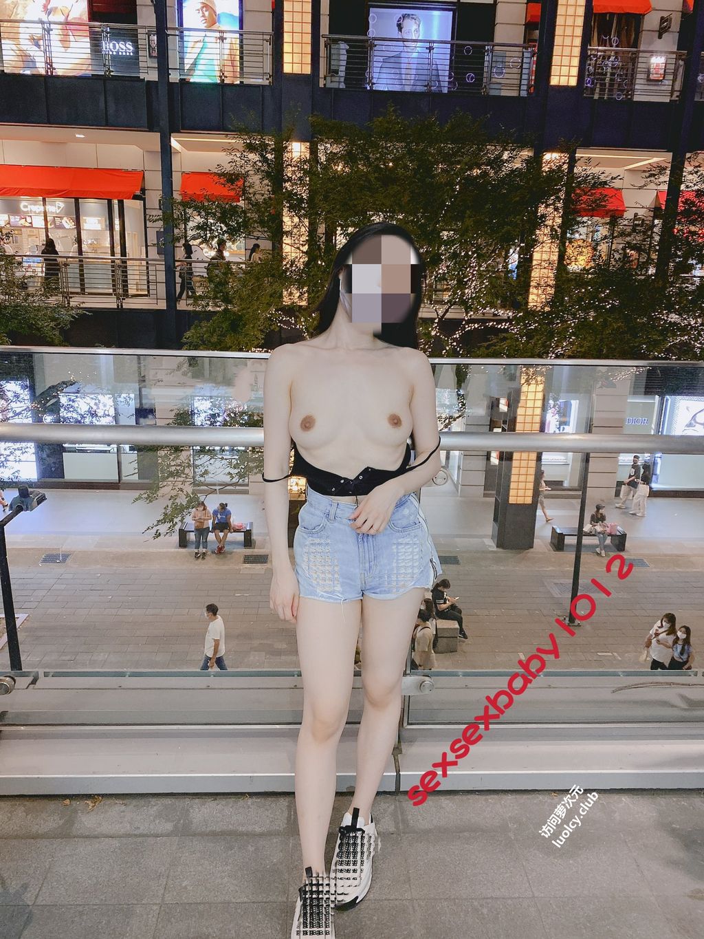 [OtherXXX] 薇安安： 极品福利姬 人前露出福利订阅