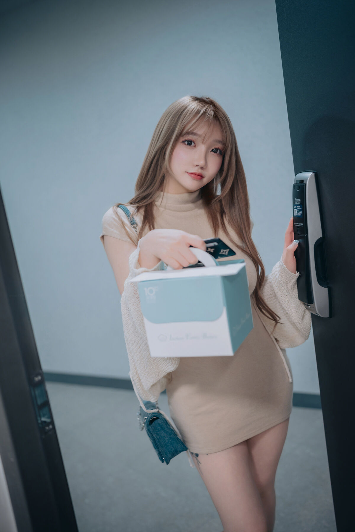 DJAWA Son Ye-Eun 손예은 - Happy Solo Birthday Part02