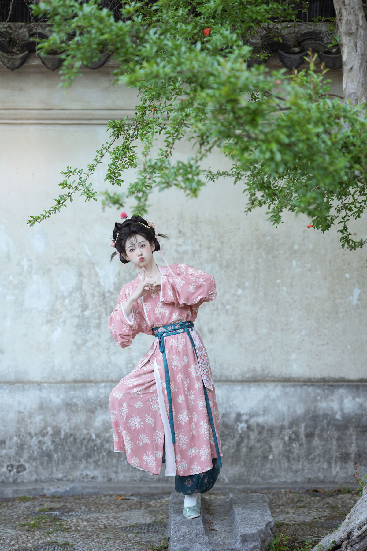 YiTuYu艺图语 Vol.10251 Tian Xin Ya Ya