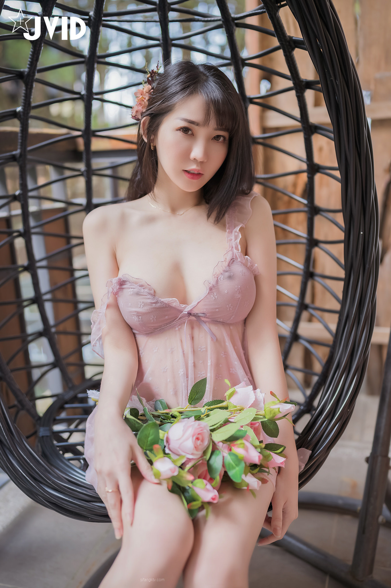 [JVID] 媛媛 – 带美乳女神到岩里岛风的乡间小屋度假去
