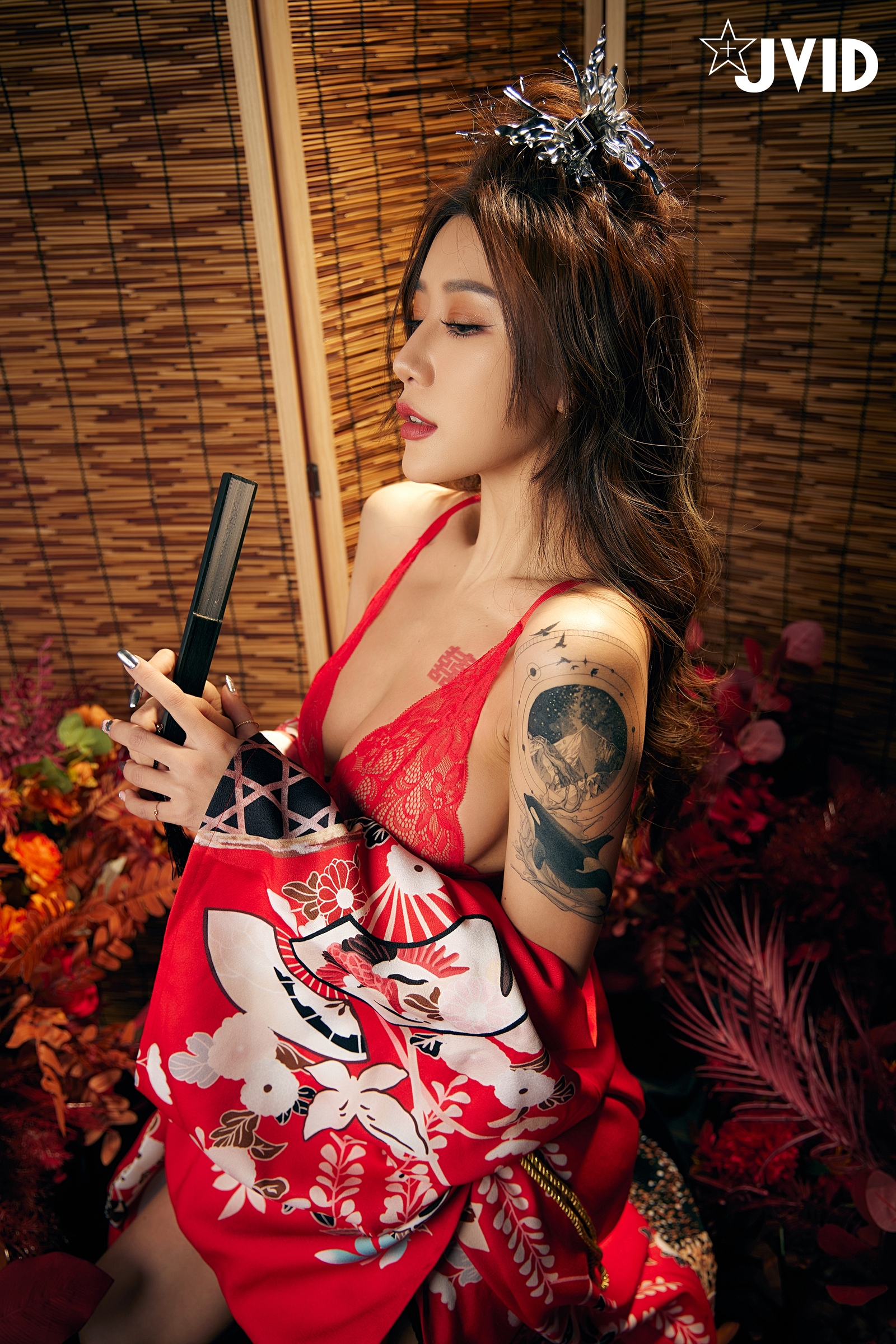 [JVID] Lara 雙囍 – 聖上寵幸首選～傾國傾城囍媚娘 婀娜多姿 酥胸外露