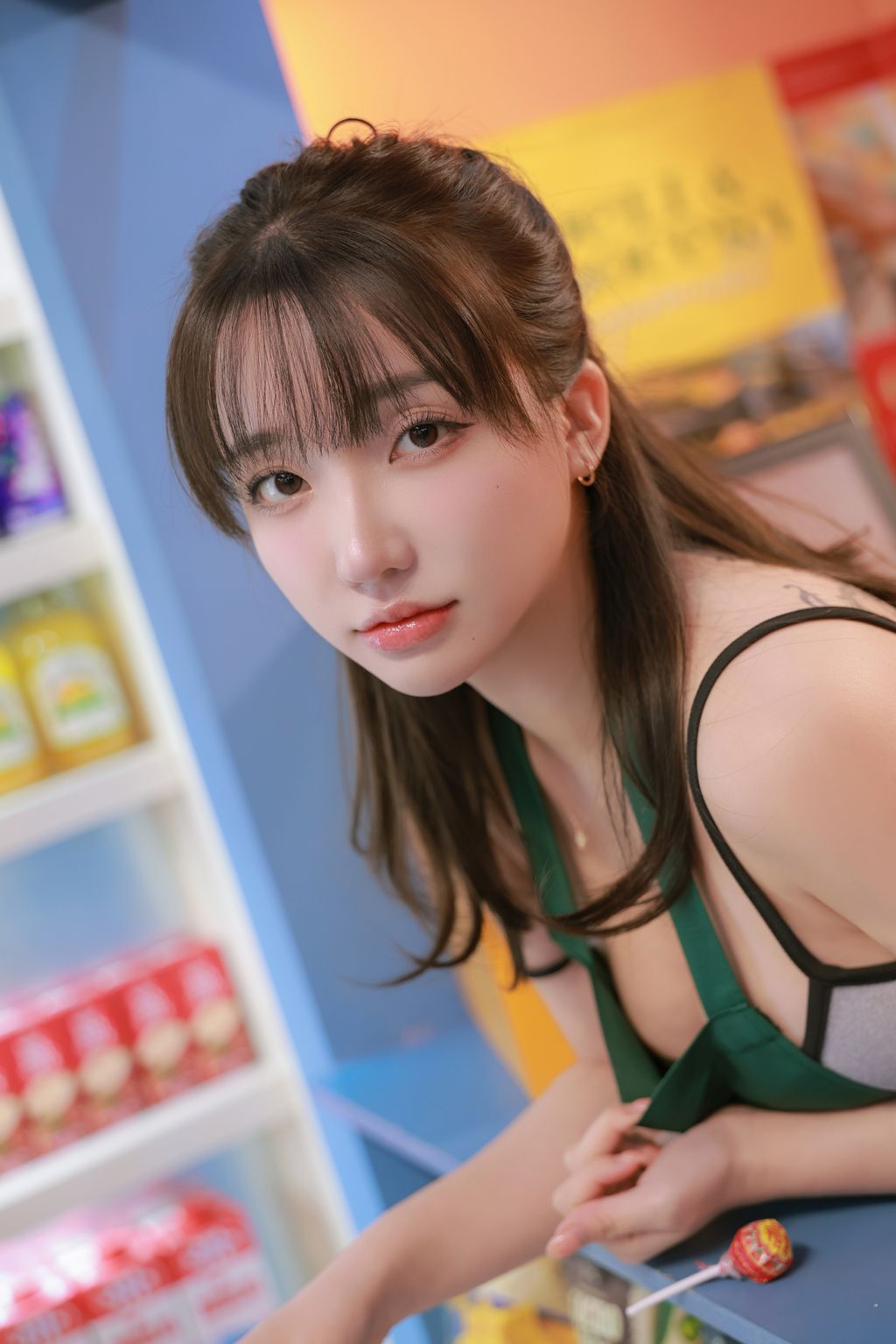 Son Ye-Eun (손예은): Night Shift 38 Son Ye-Eun (손예은): Night Shift
