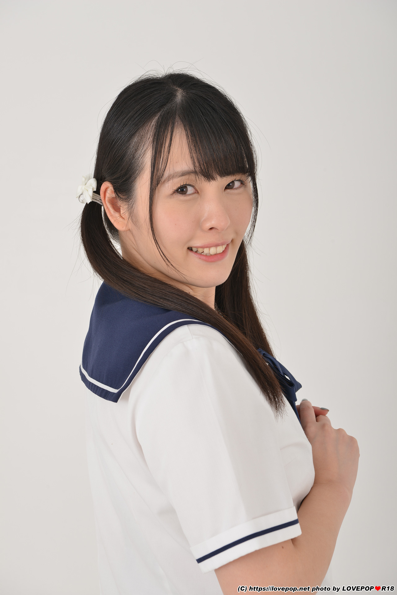 [Lovepop] Akari Aizawa 愛沢あかり - No.L-0697 Photoset #003 School Uniform (Sailor)