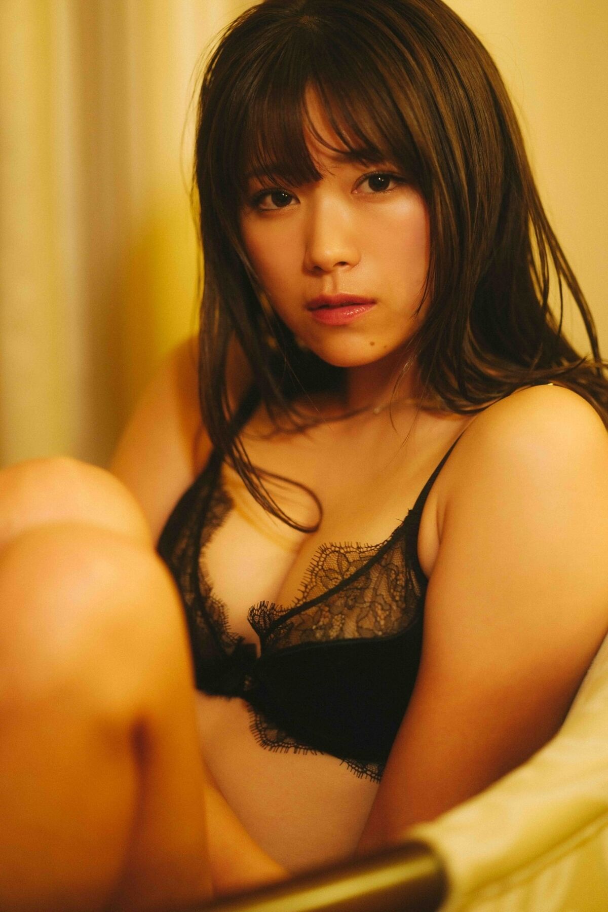 Suzuran Yamauchi 山内鈴蘭 - FRIDAYデジタル写真集 艶やかに咲く