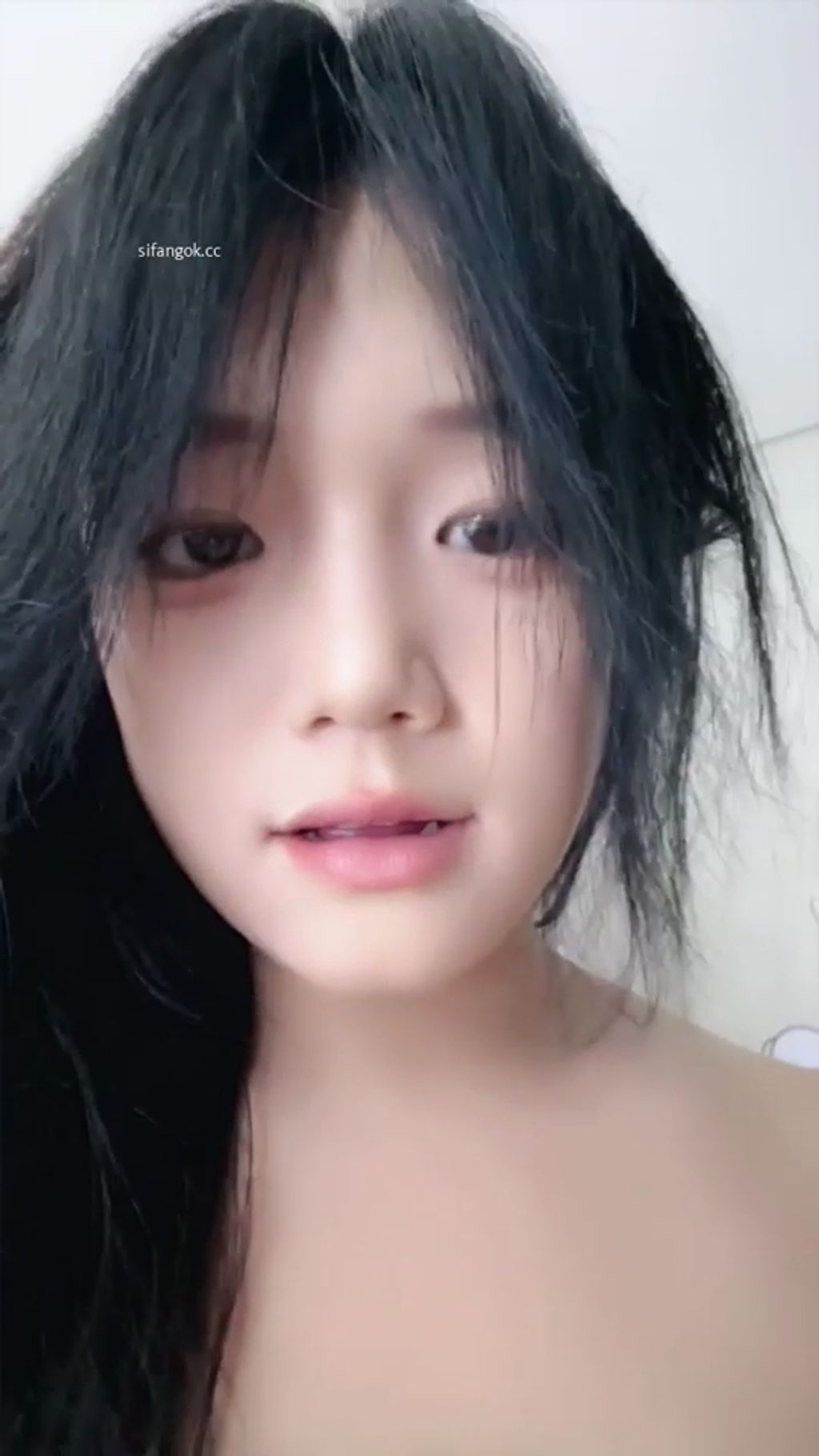e懒得喷: 危险纯欲体 G奶女大生裸舞 21 e懒得喷: 危险纯欲体 G奶女大生裸舞