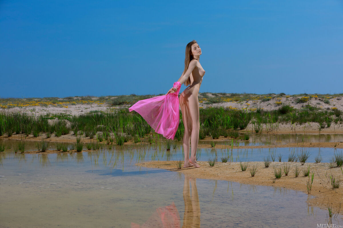 MetArt Elle Tan - Untamed View Part01